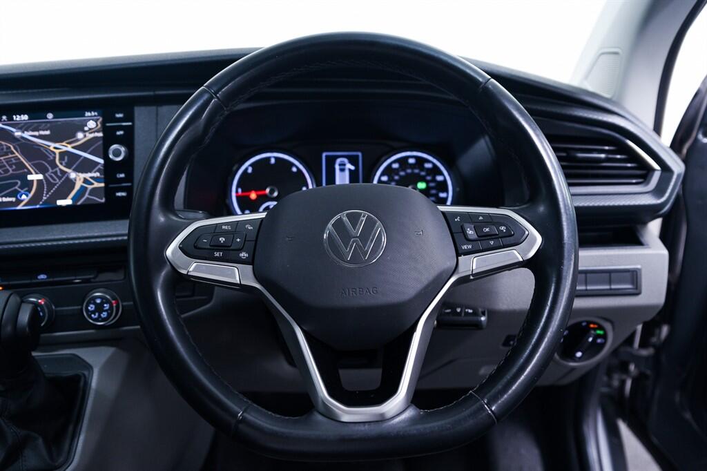 Volkswagen Transporter - Image 20