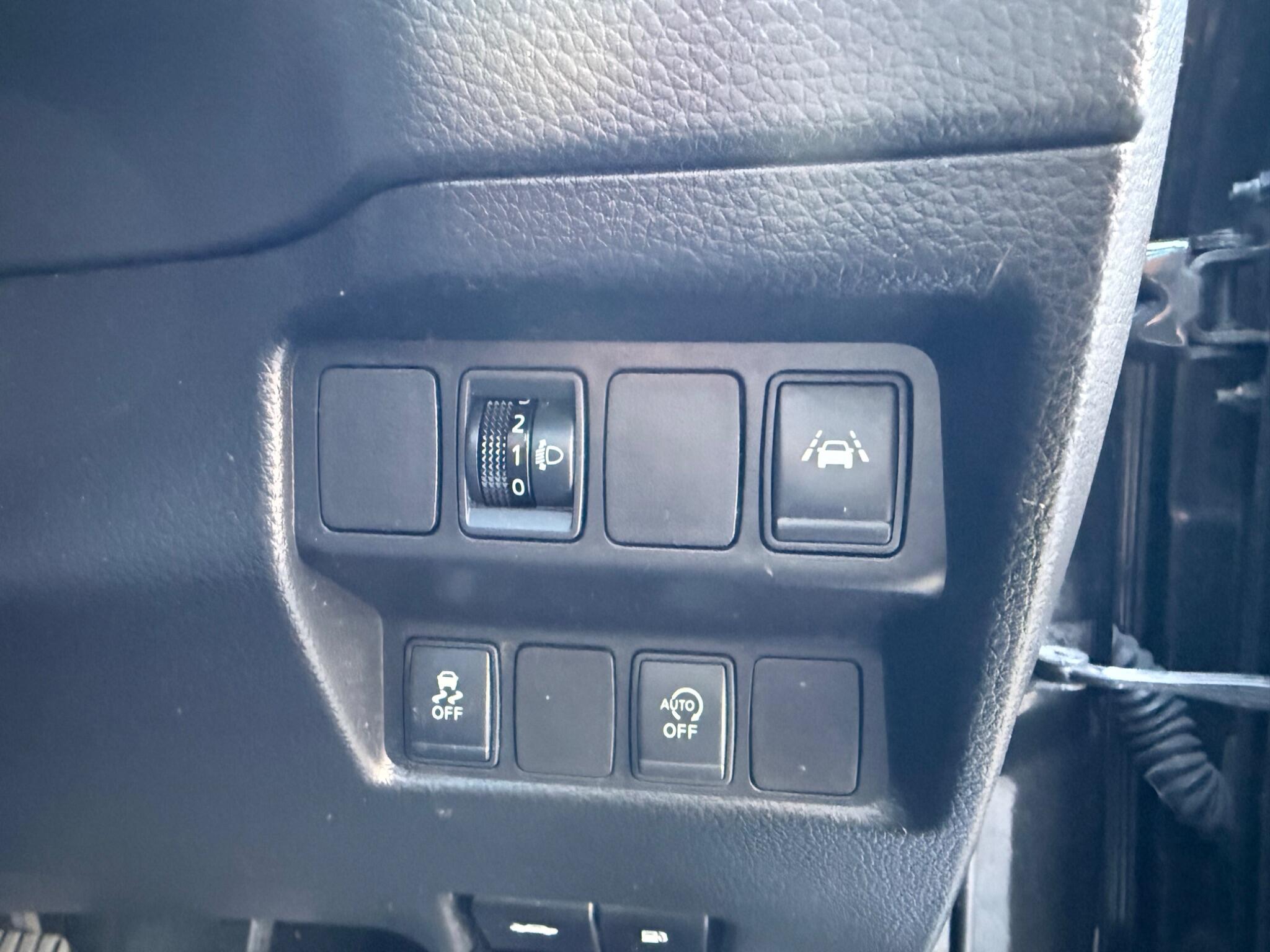 Nissan Qashqai - Image 19