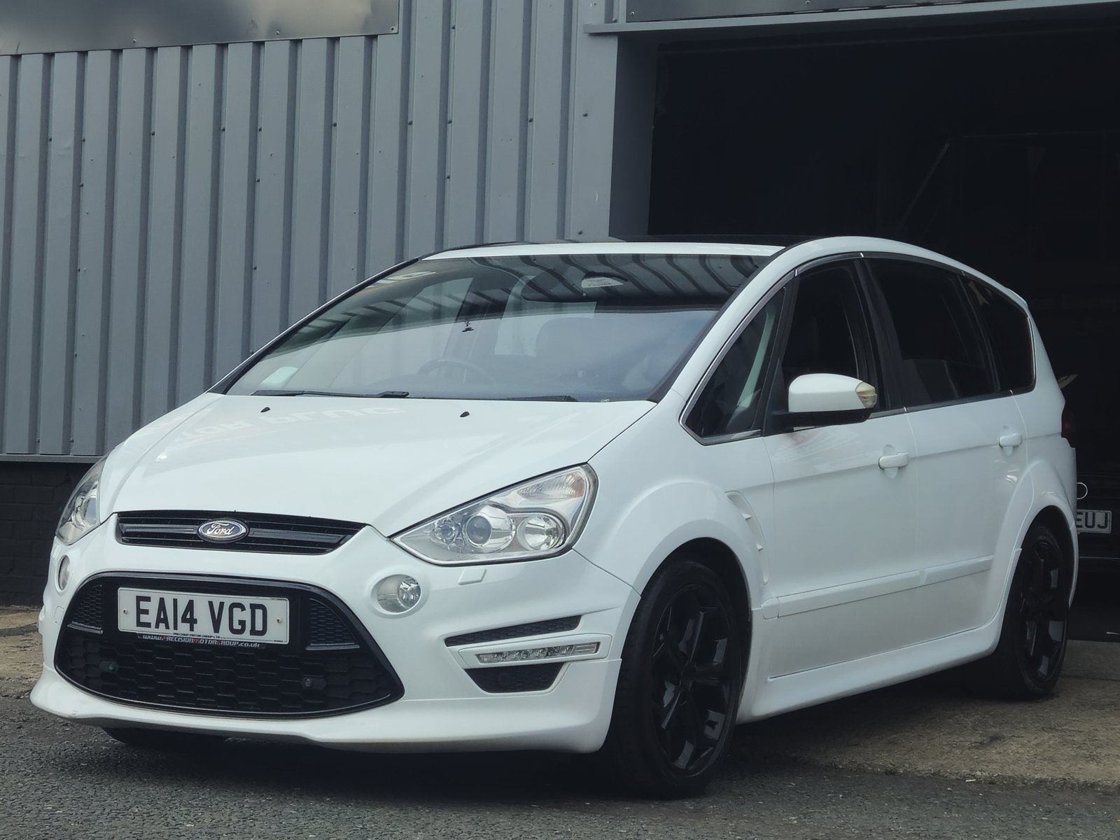 Ford S-MAX - Image 5