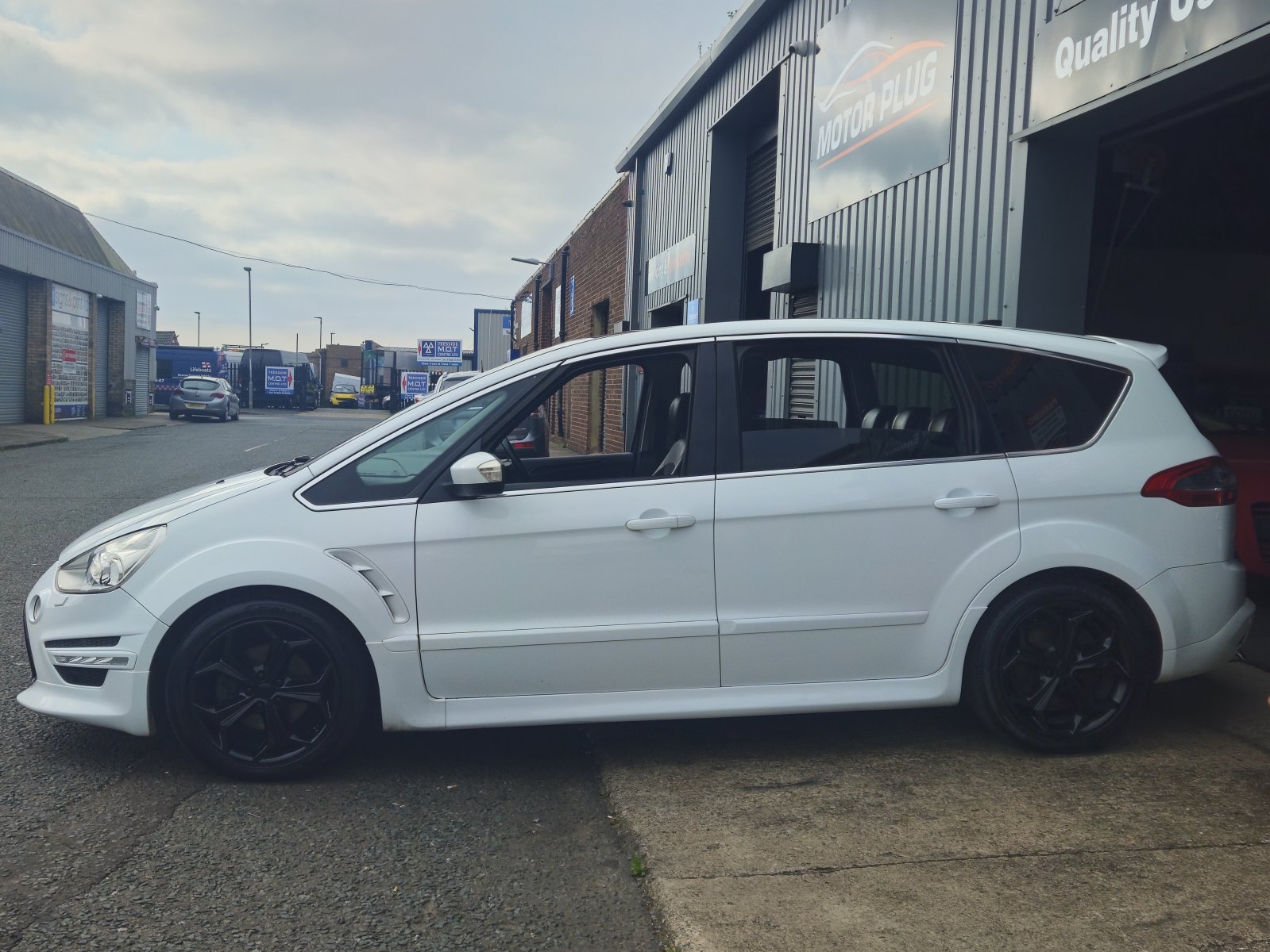 Ford S-MAX - Image 7