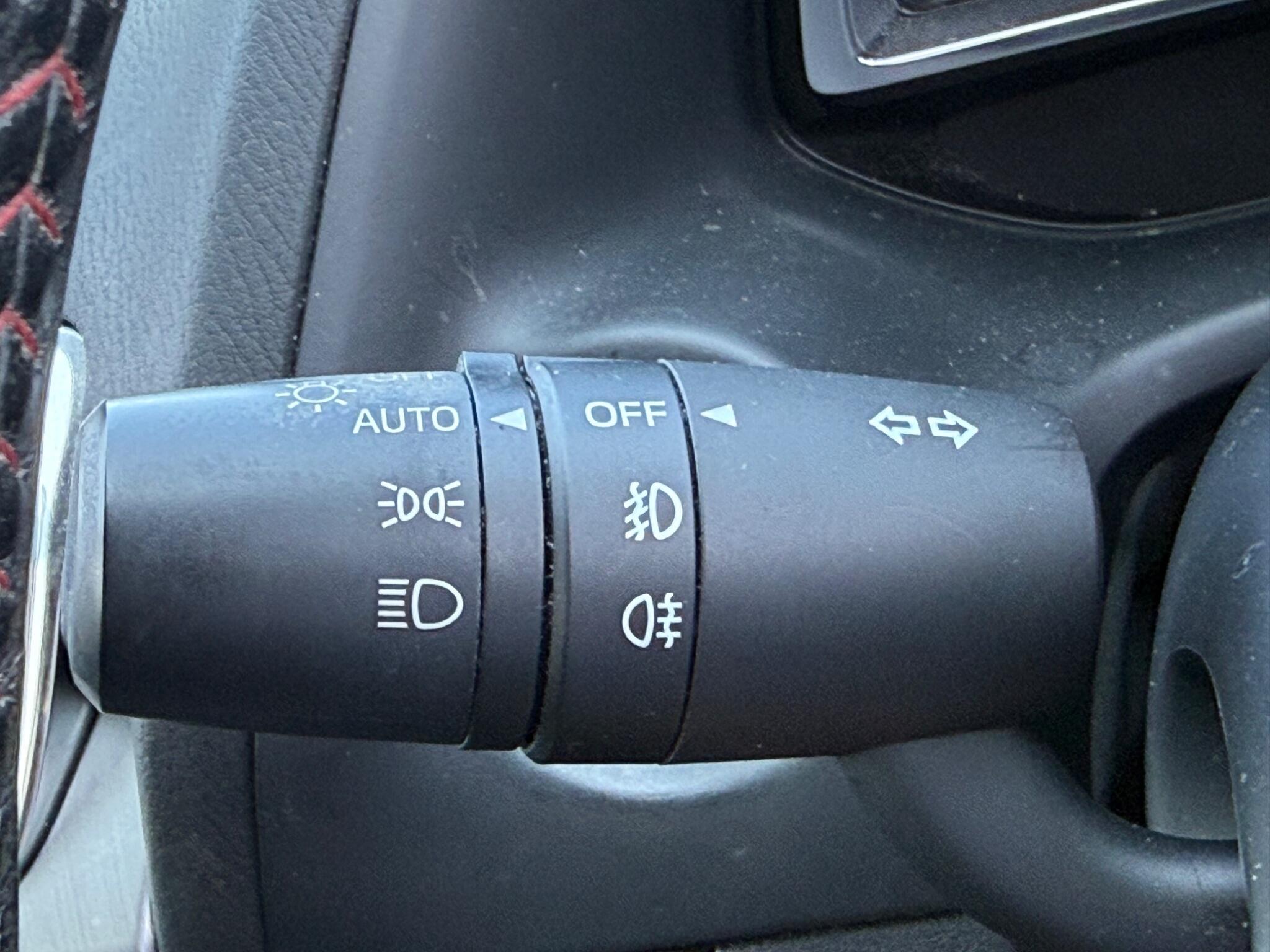 Mazda MAZDA3 - Image 22