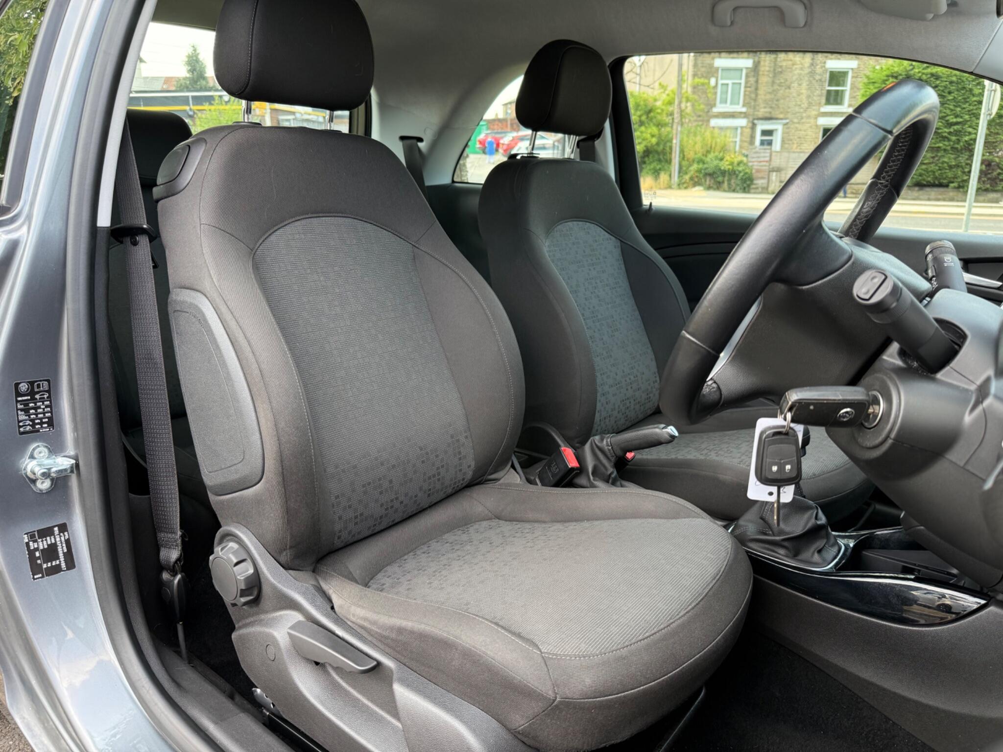 Vauxhall ADAM - Image 13