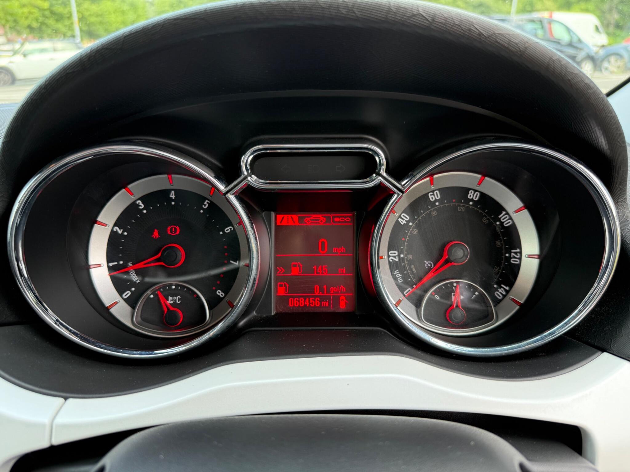 Vauxhall ADAM - Image 31