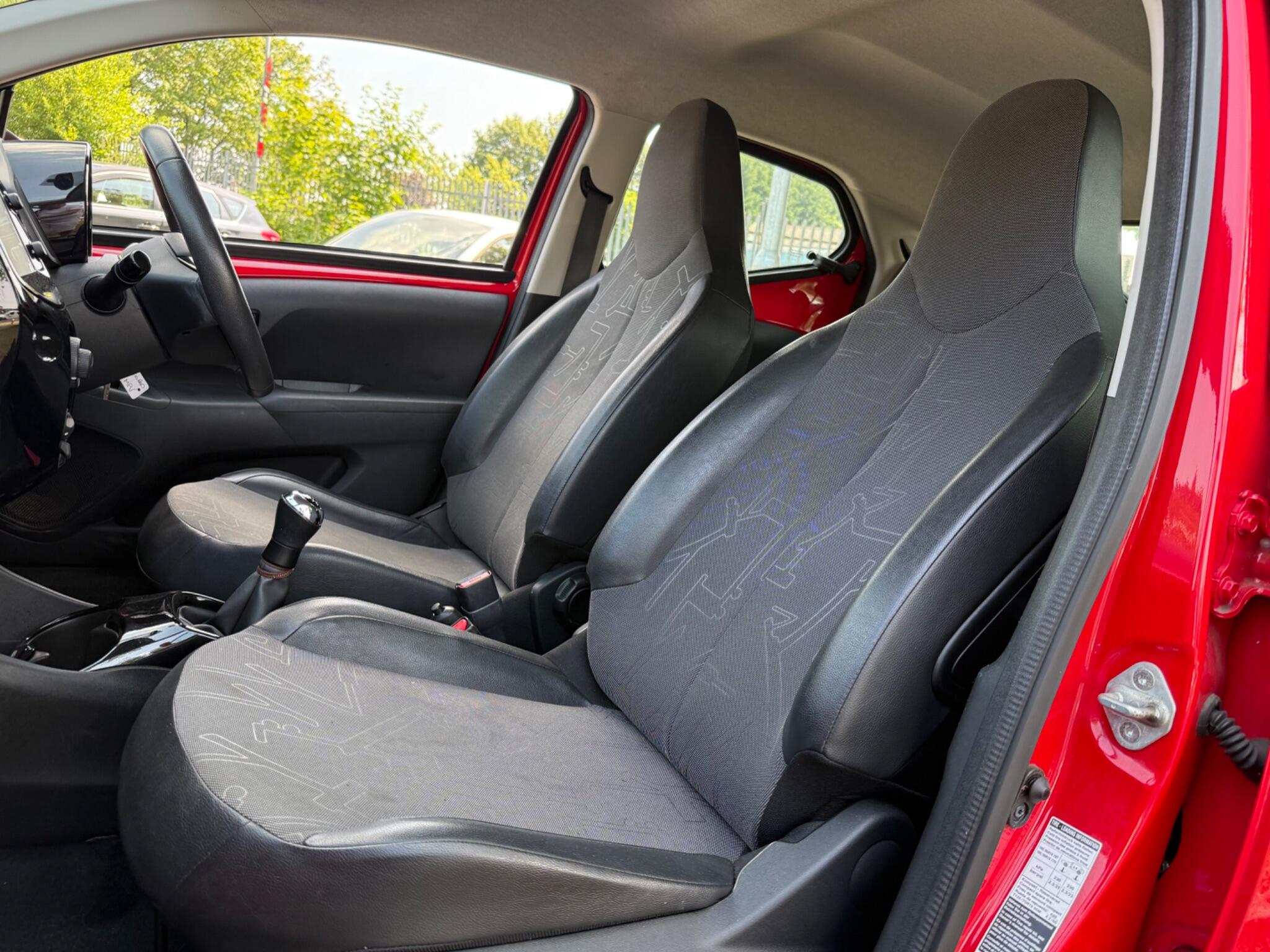 Toyota Aygo - Image 11