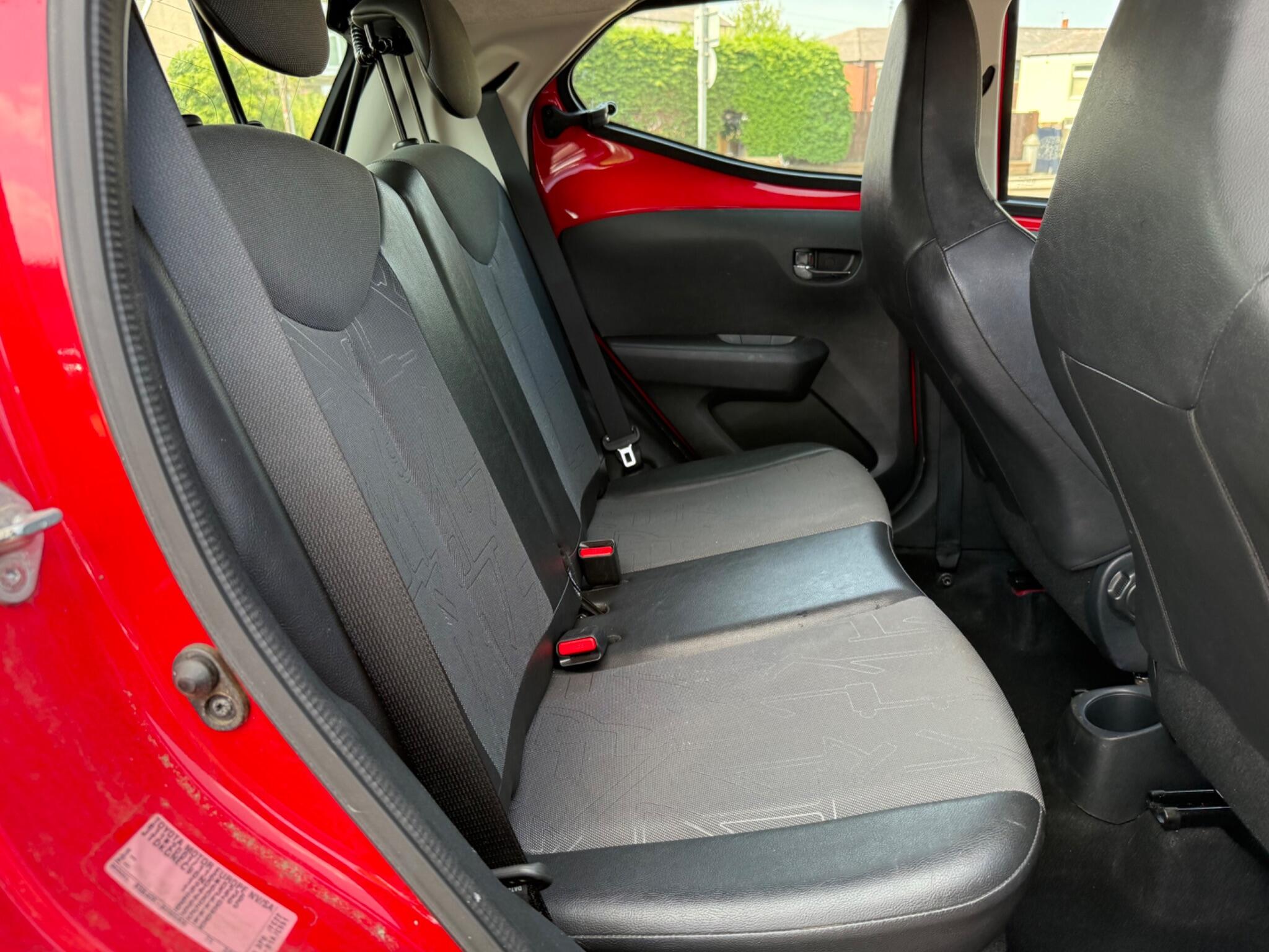 Toyota Aygo - Image 12
