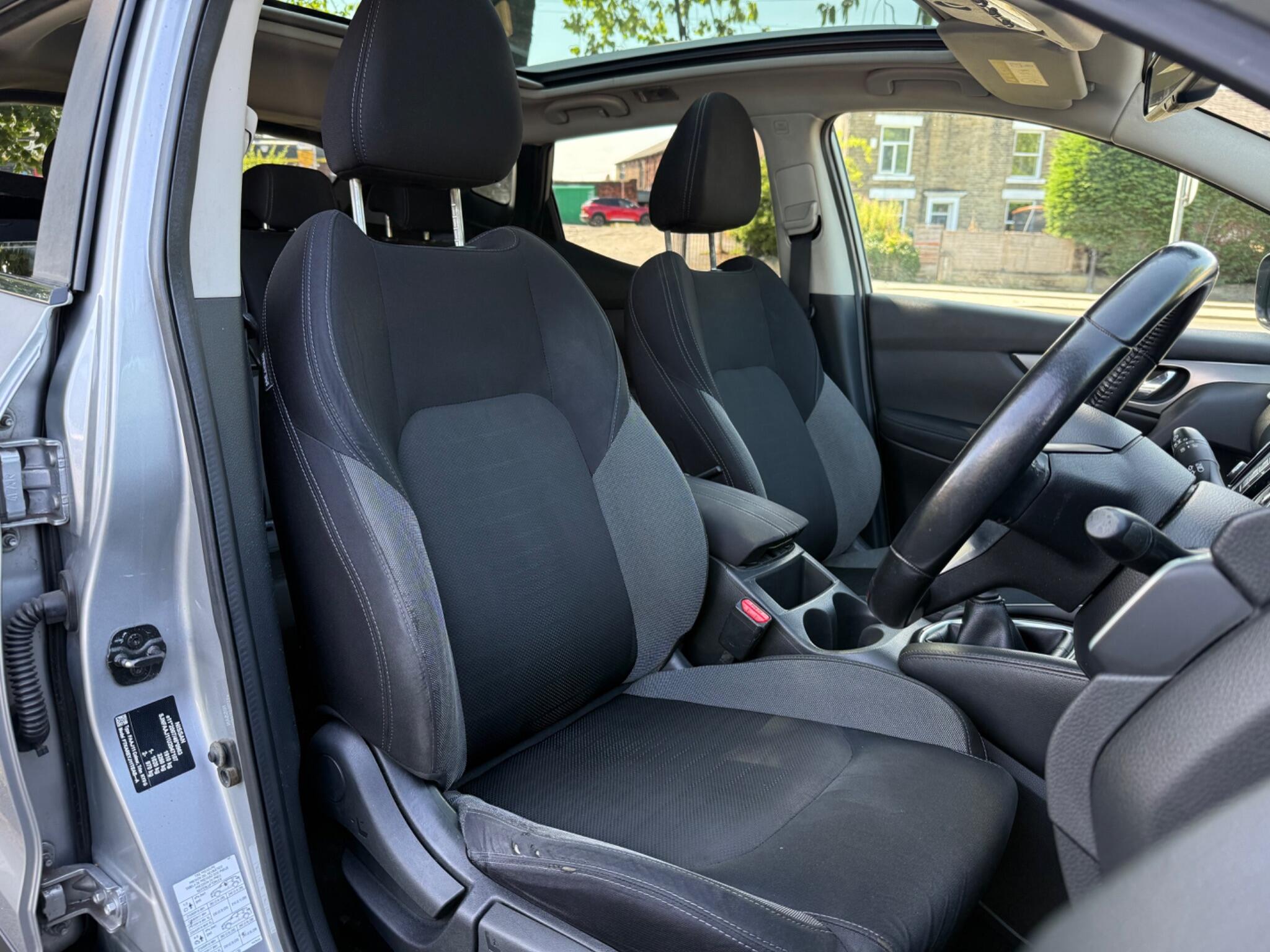 Nissan Qashqai - Image 13