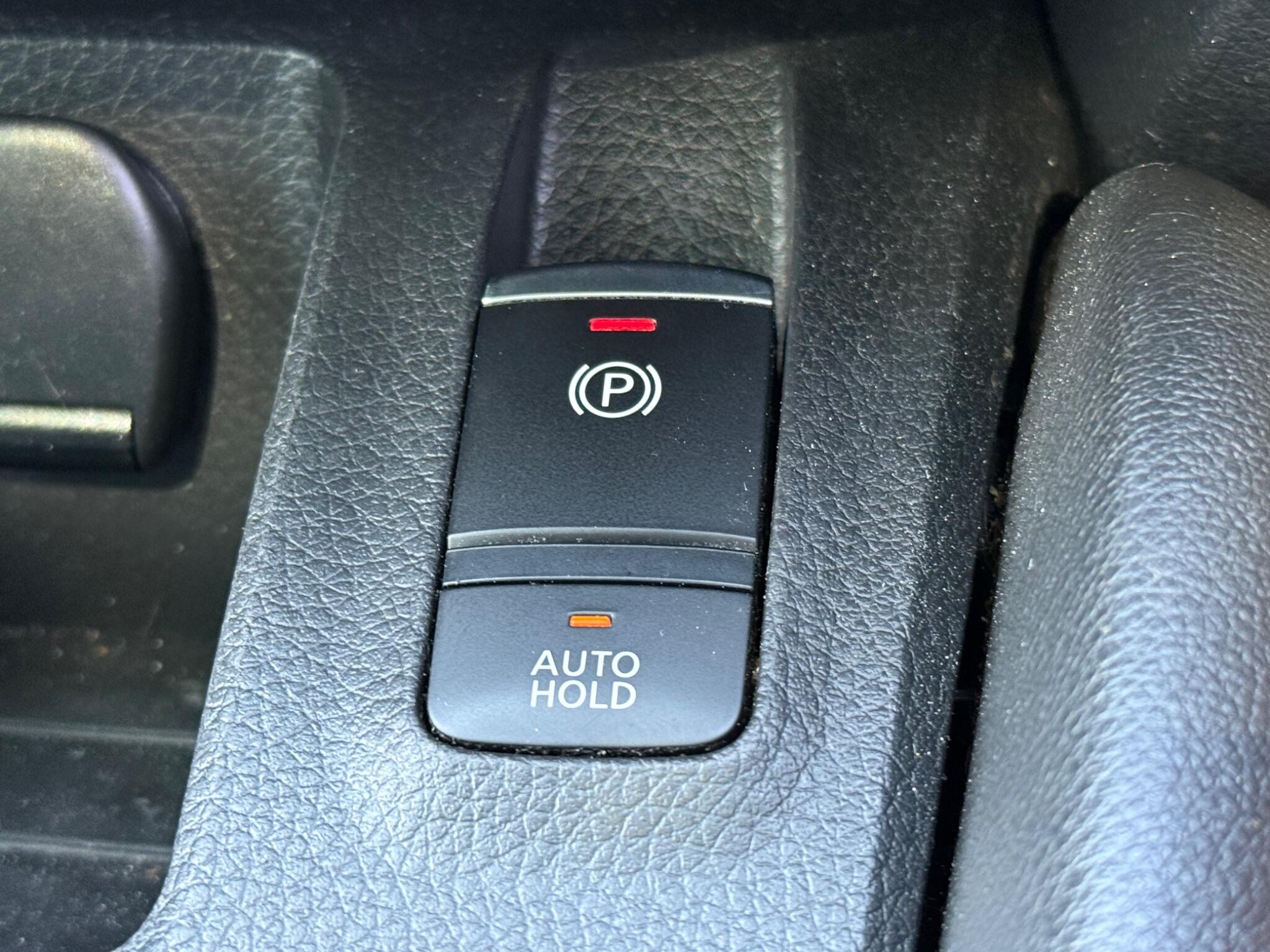 Nissan Qashqai - Image 21