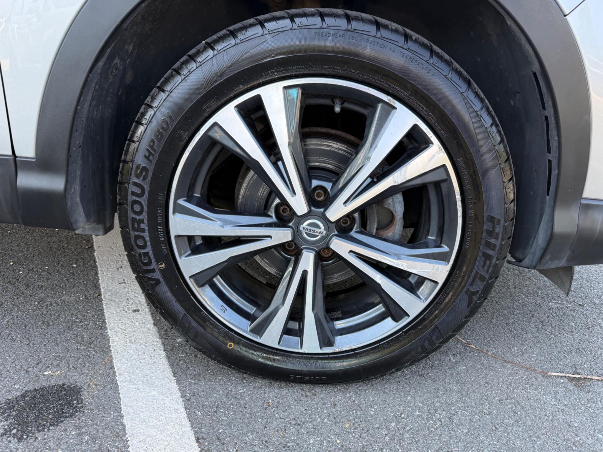 Nissan Qashqai - Image 28