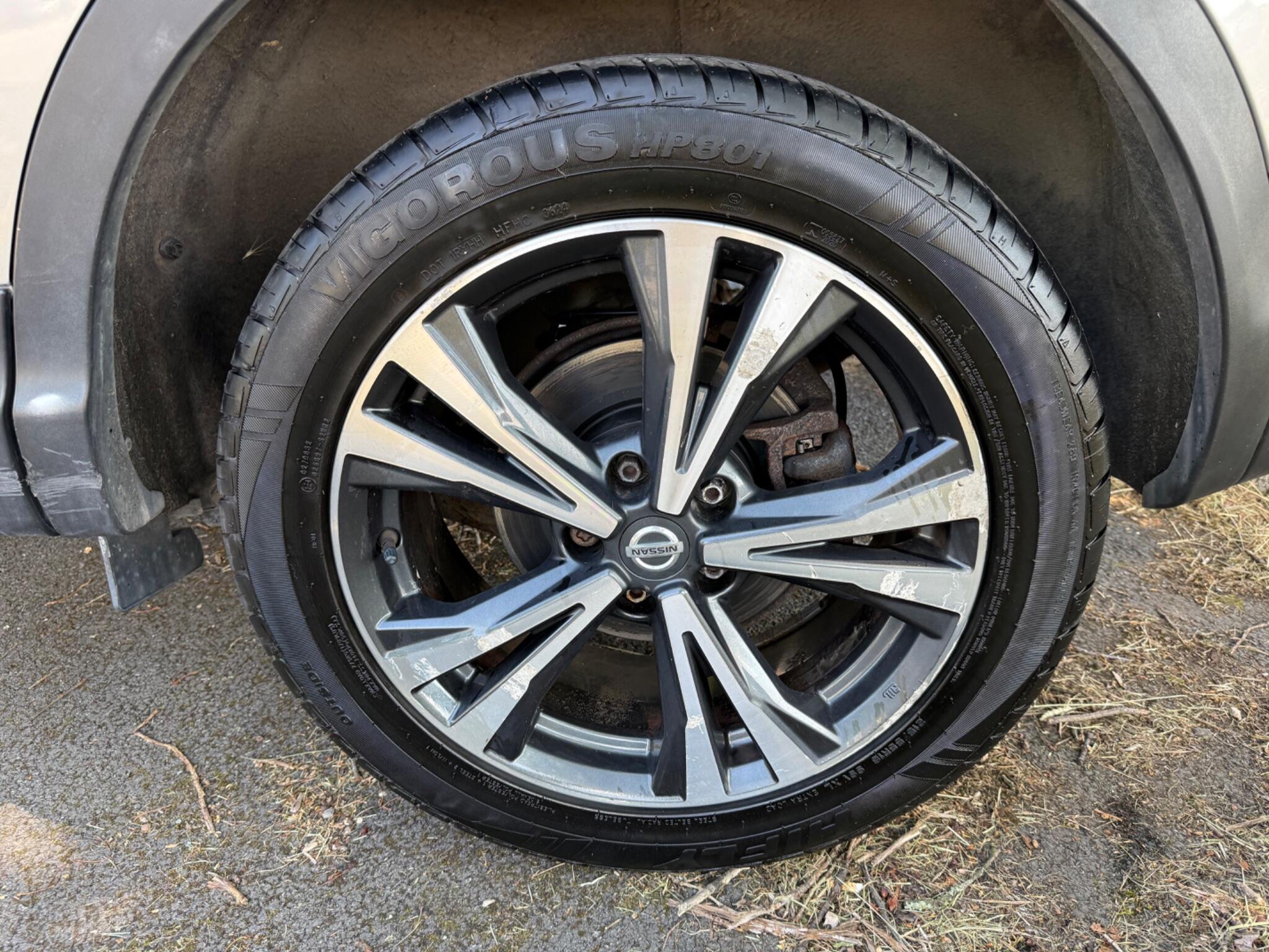 Nissan Qashqai - Image 29