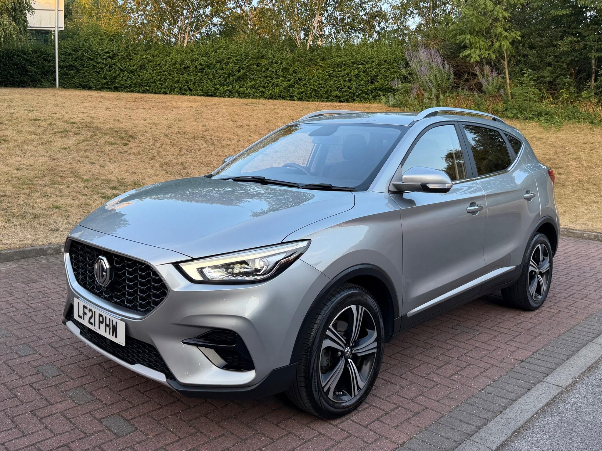 MG MG ZS