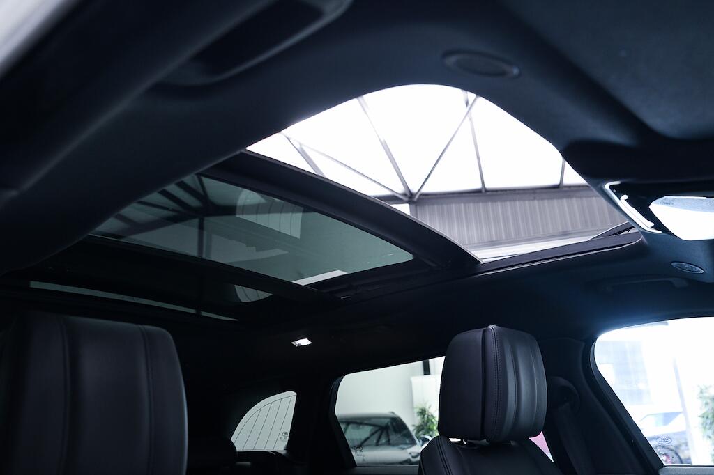 Land Rover Range Rover Velar - Image 5