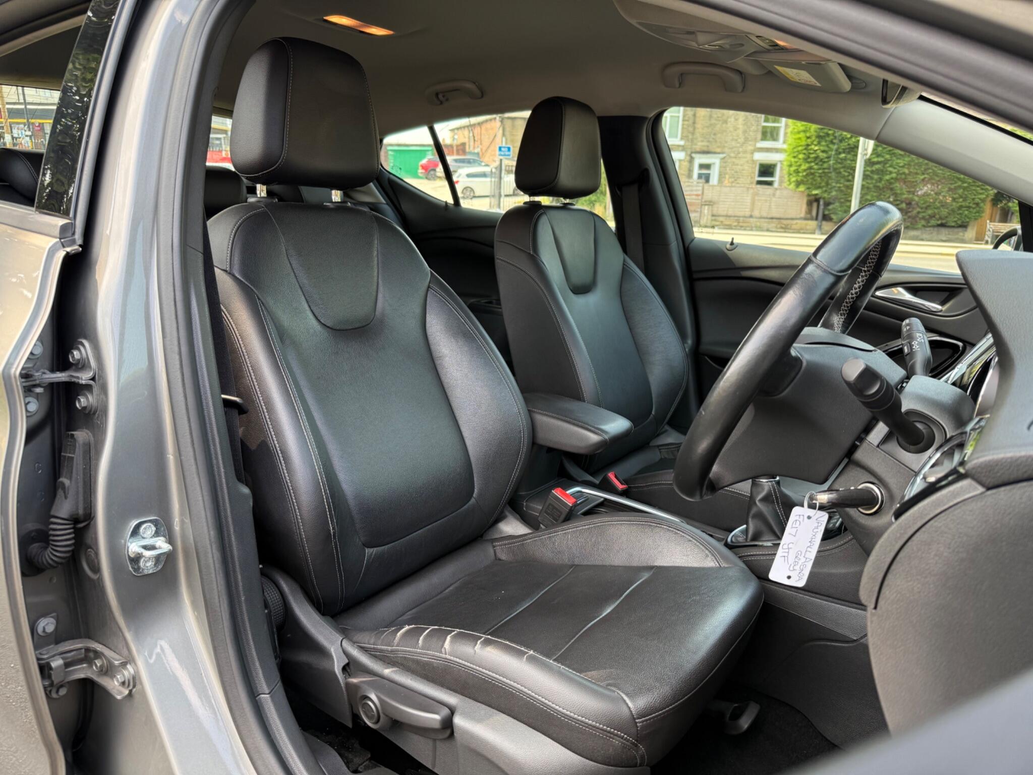 Vauxhall Astra - Image 13