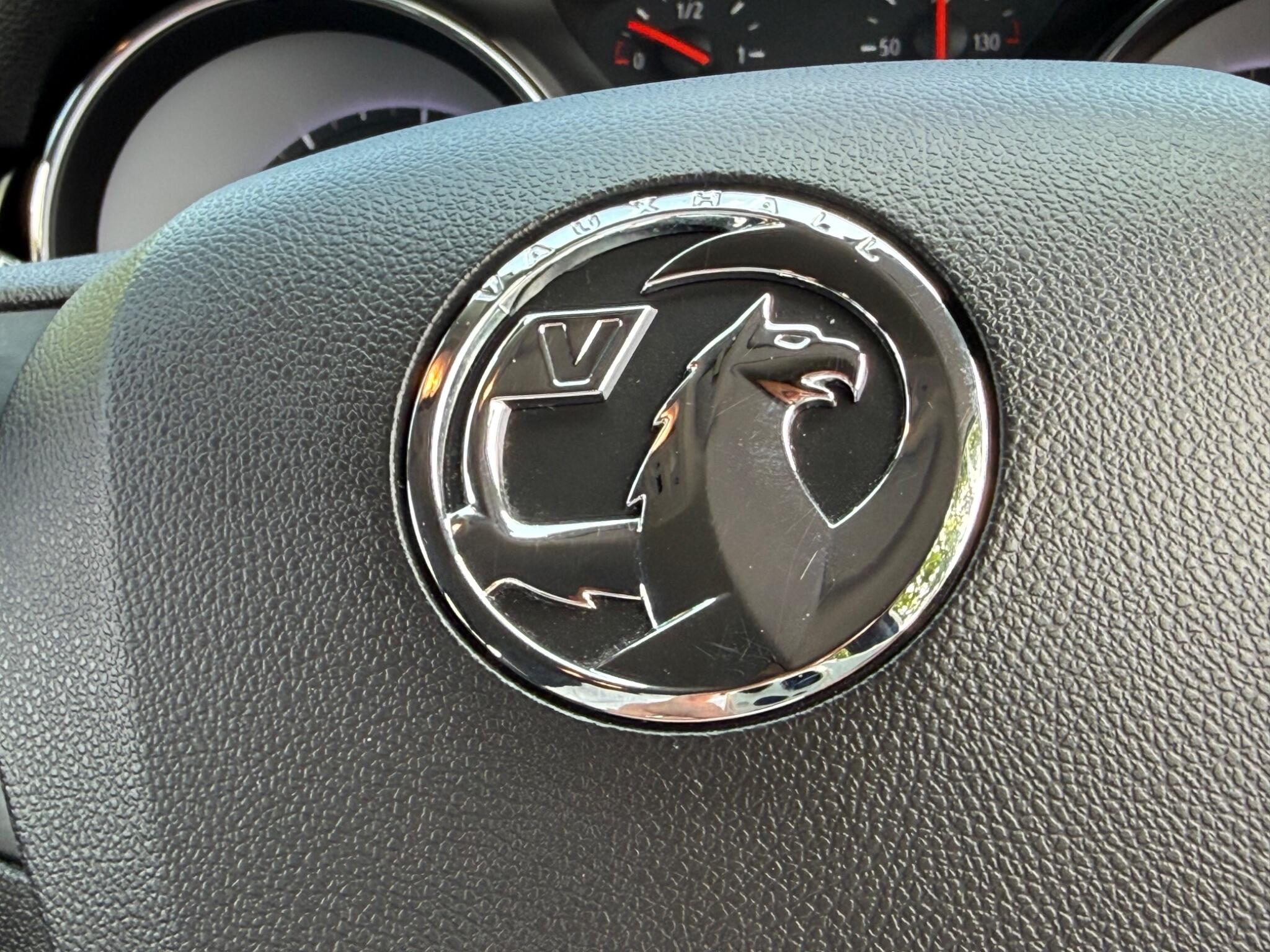 Vauxhall Astra - Image 23