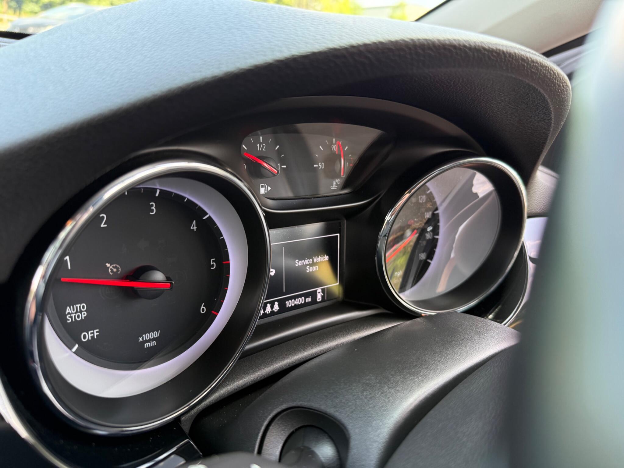Vauxhall Astra - Image 37