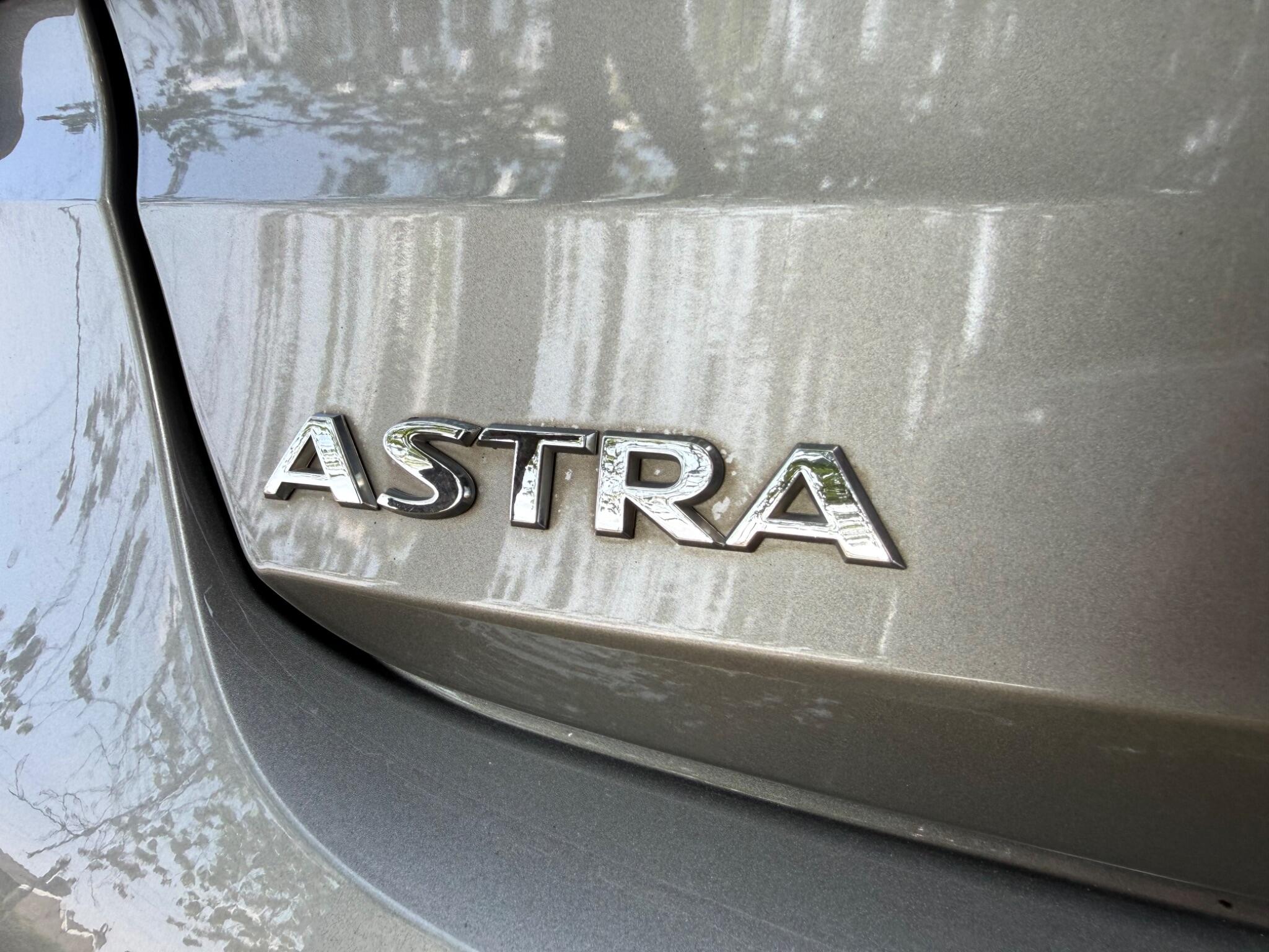 Vauxhall Astra - Image 43