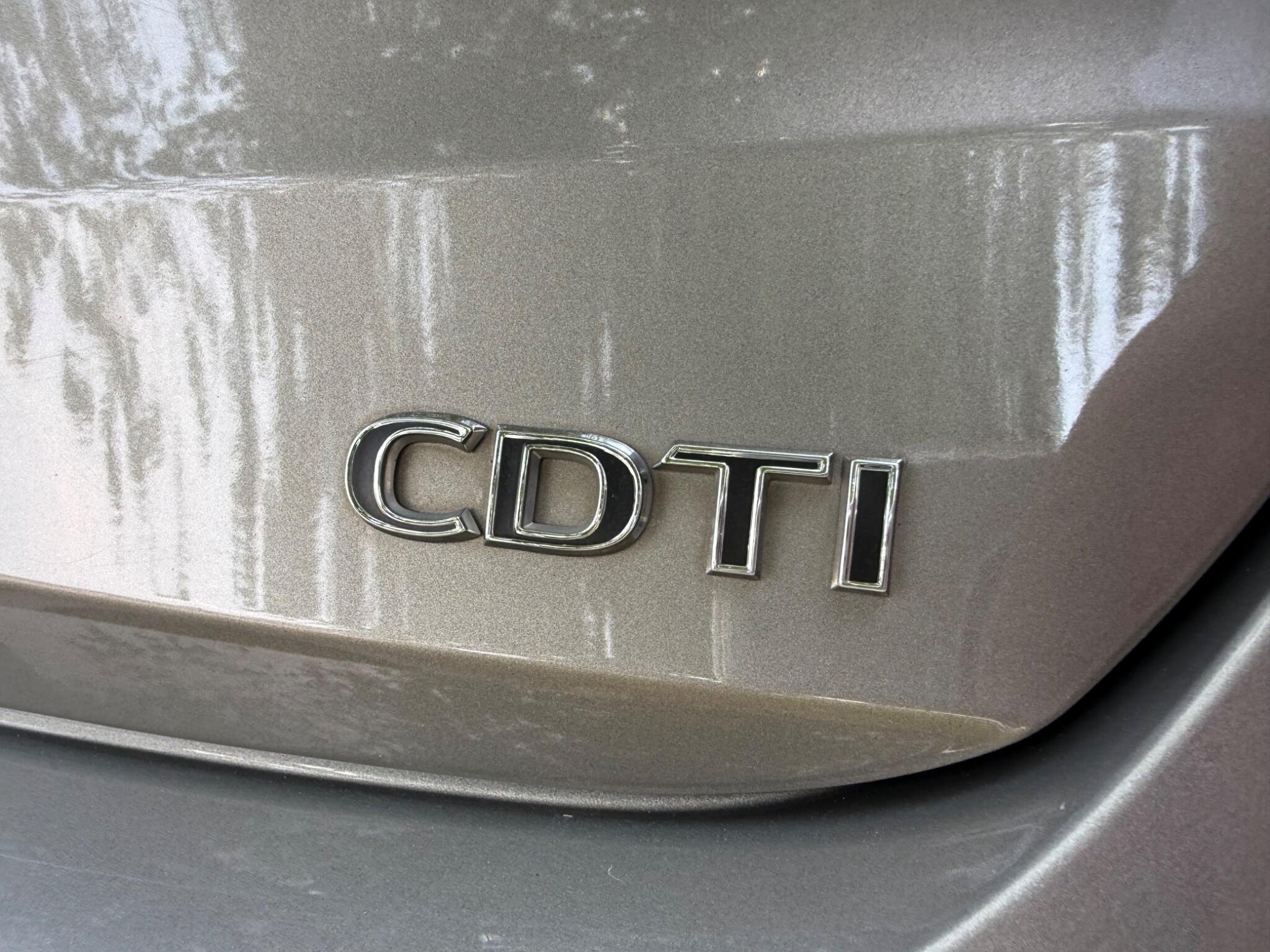 Vauxhall Astra - Image 44