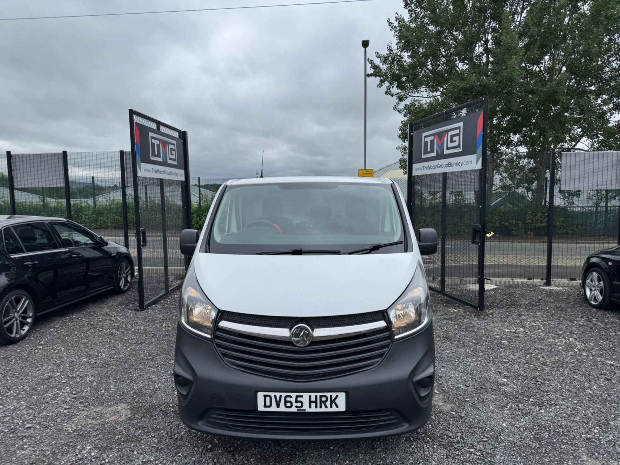 Vauxhall Vivaro - Image 5