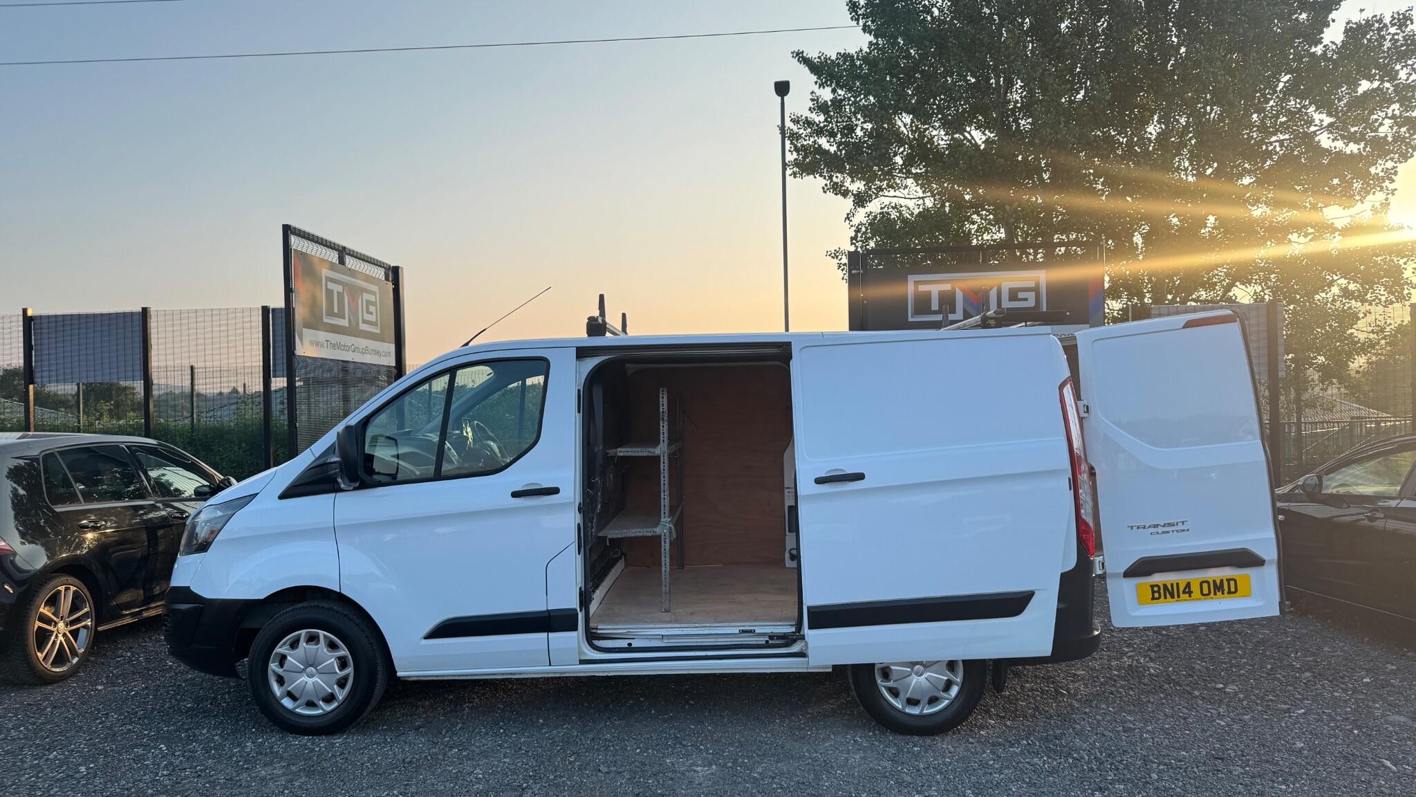 Ford Transit Custom - Image 9