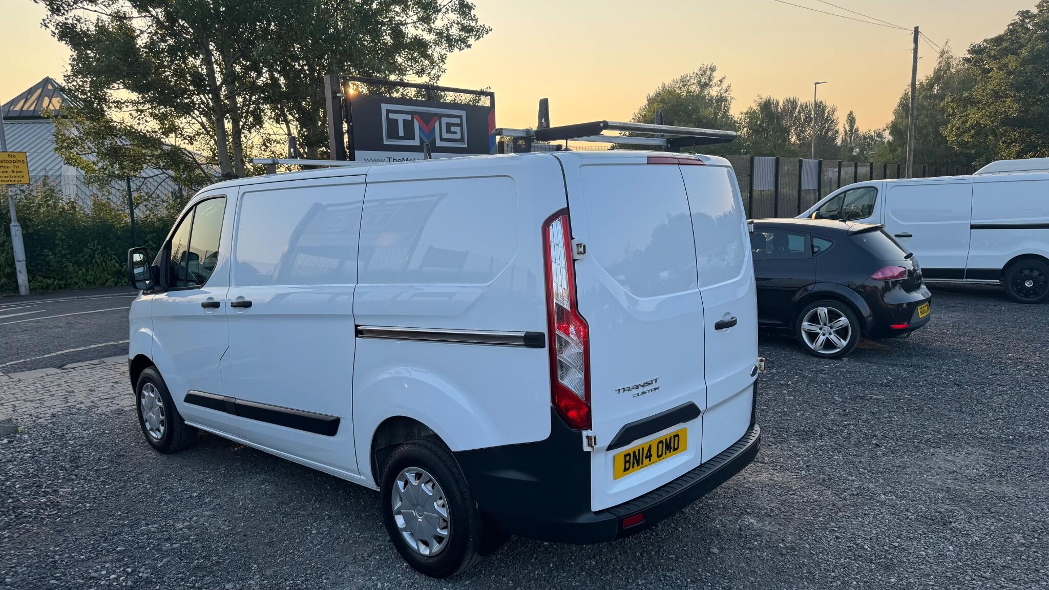 Ford Transit Custom - Image 13