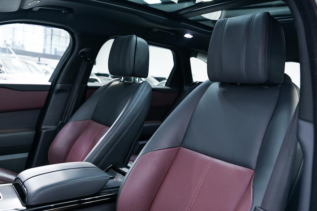 Land Rover Range Rover Velar - Image 14