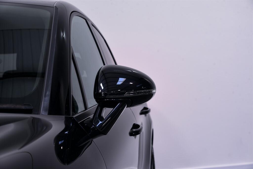 Porsche Macan - Image 10