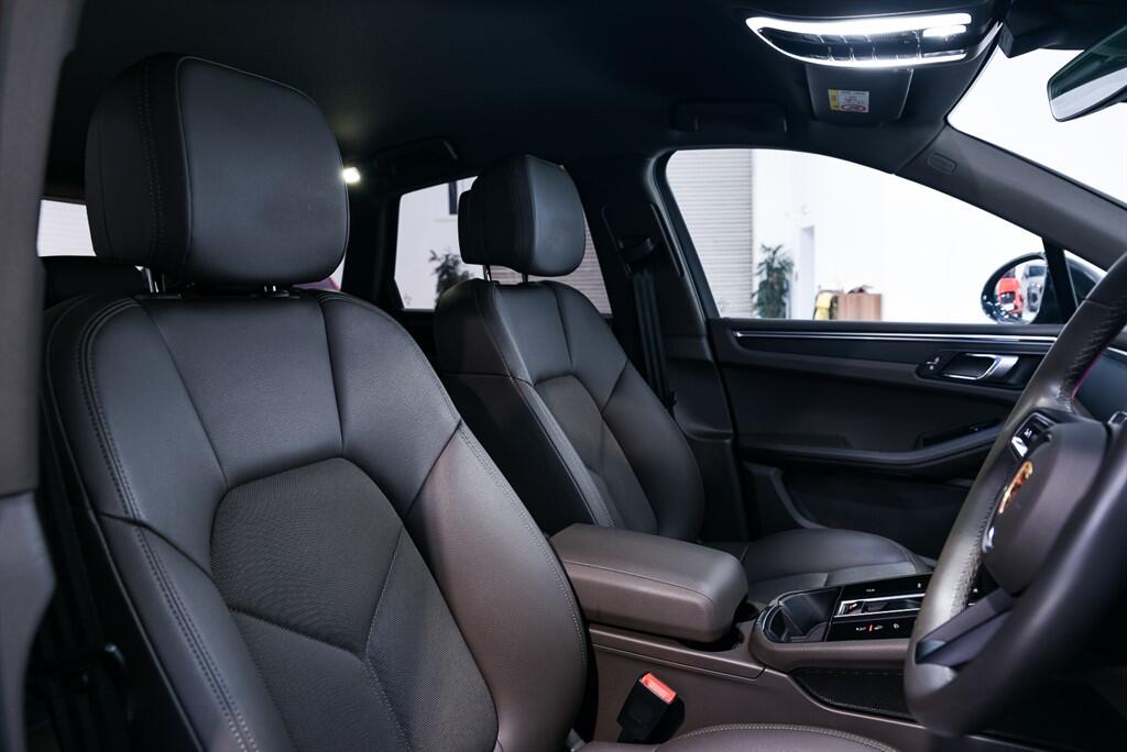 Porsche Macan - Image 16