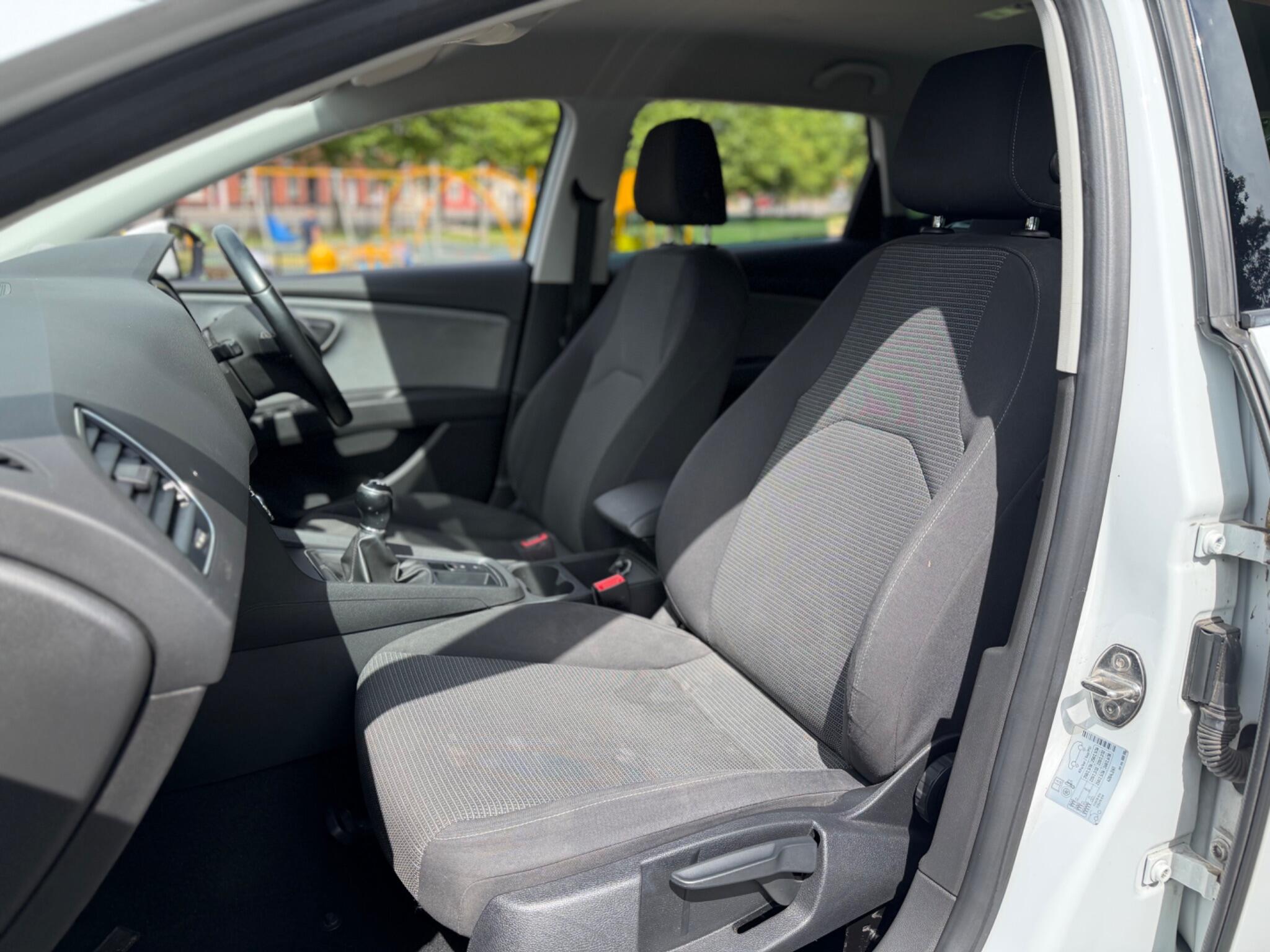 SEAT Leon - Image 7