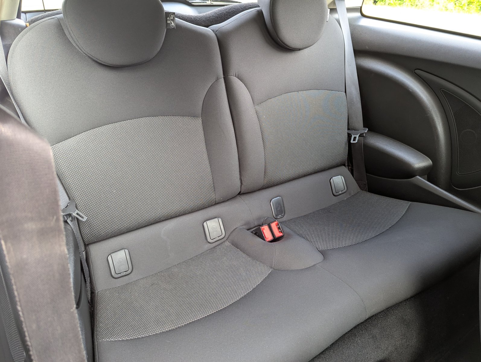 MINI Hatch - Image 9