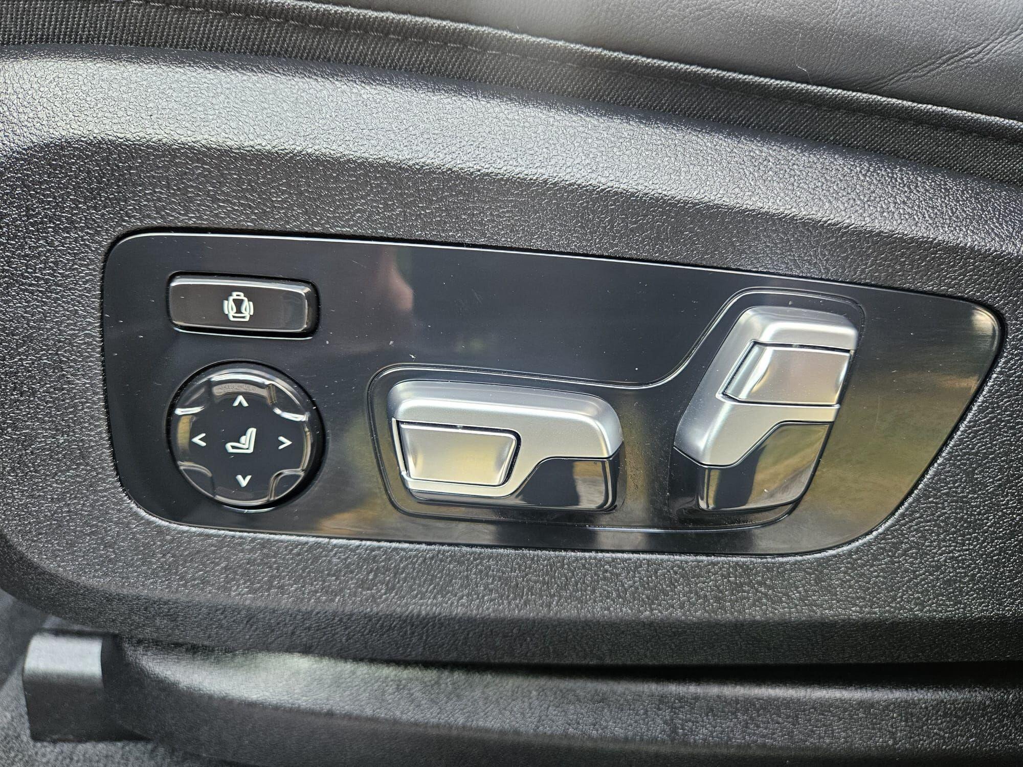 BMW X5 - Image 18