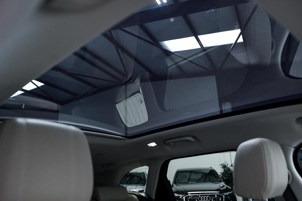 Land Rover Range Rover Velar - Image 5
