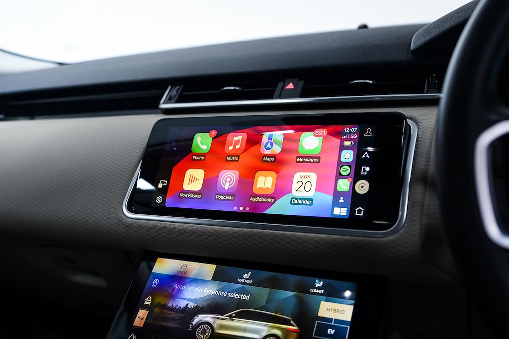 Land Rover Range Rover Velar - Image 19