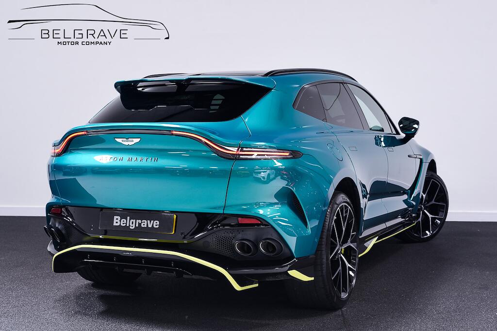 Aston Martin Dbx - Image 3