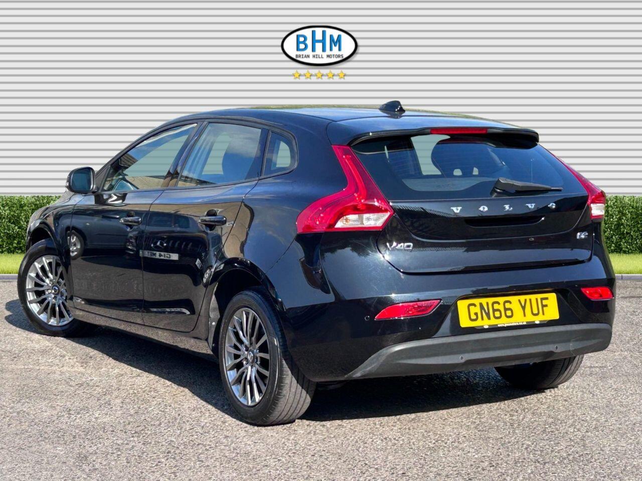 Volvo V40 - Image 19