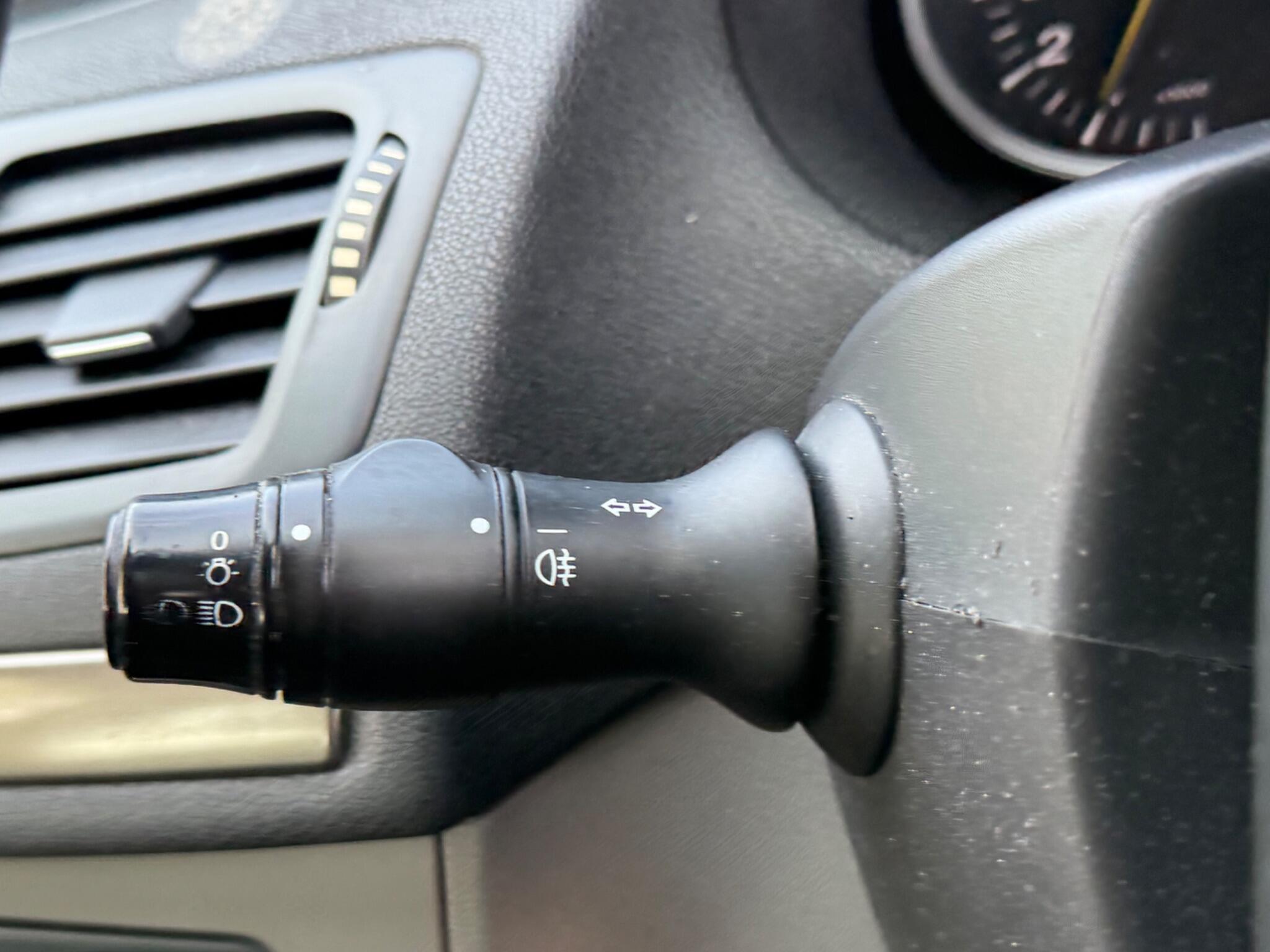 Renault Megane - Image 21