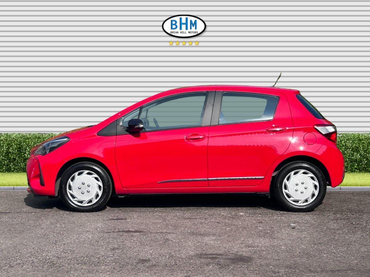Toyota Yaris - Image 6