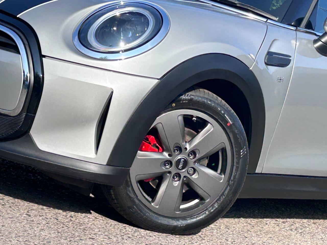 MINI Hatch - Image 7