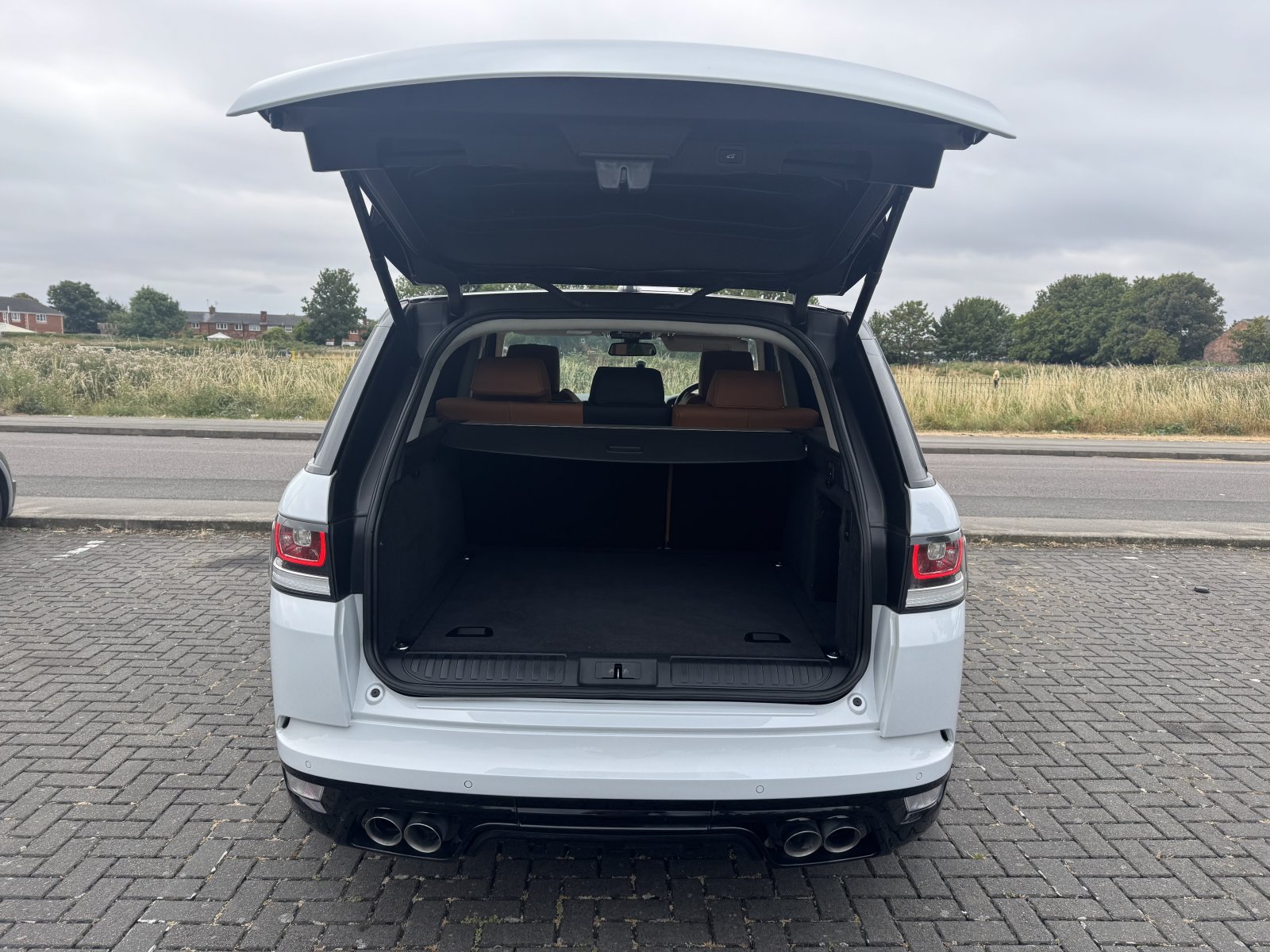 Land Rover RANGE ROVER SPORT - Image 3