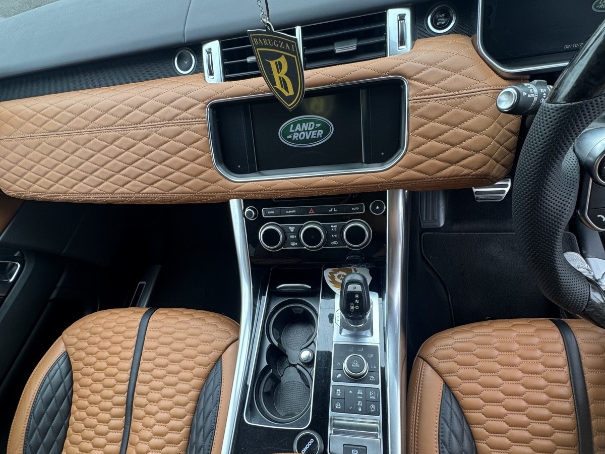 Land Rover RANGE ROVER SPORT - Image 9