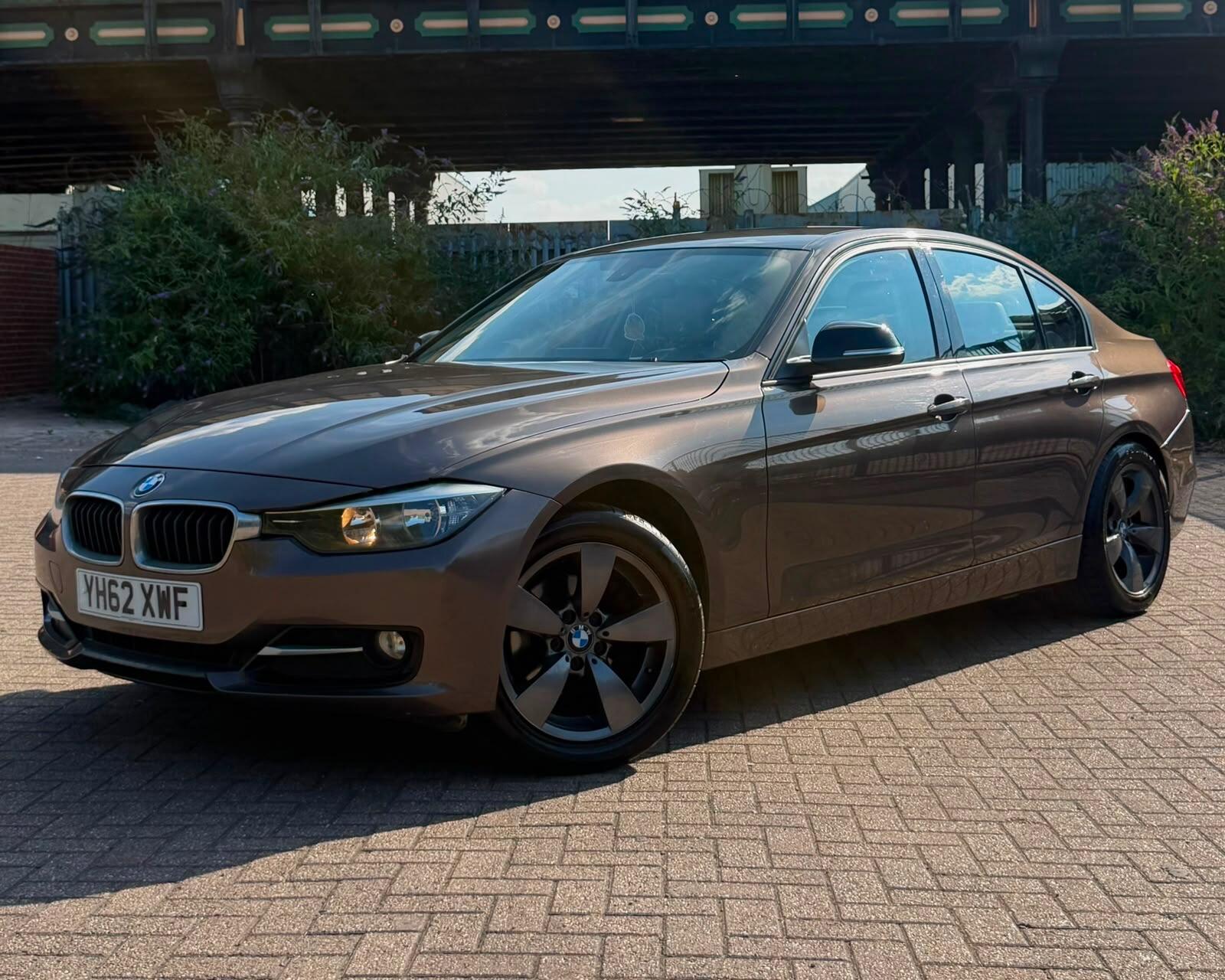 BMW 3 Series - Image 4