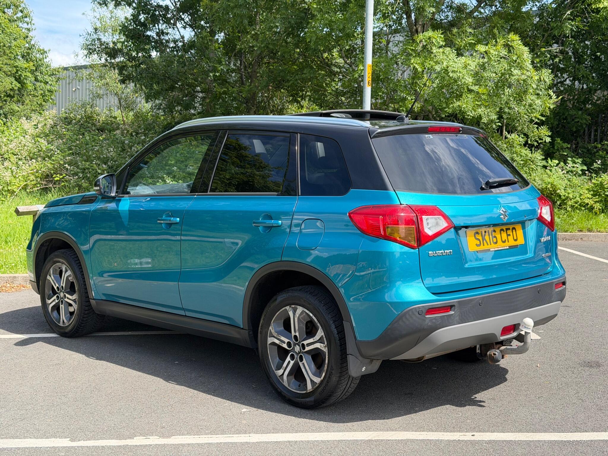 Suzuki Vitara - Image 25