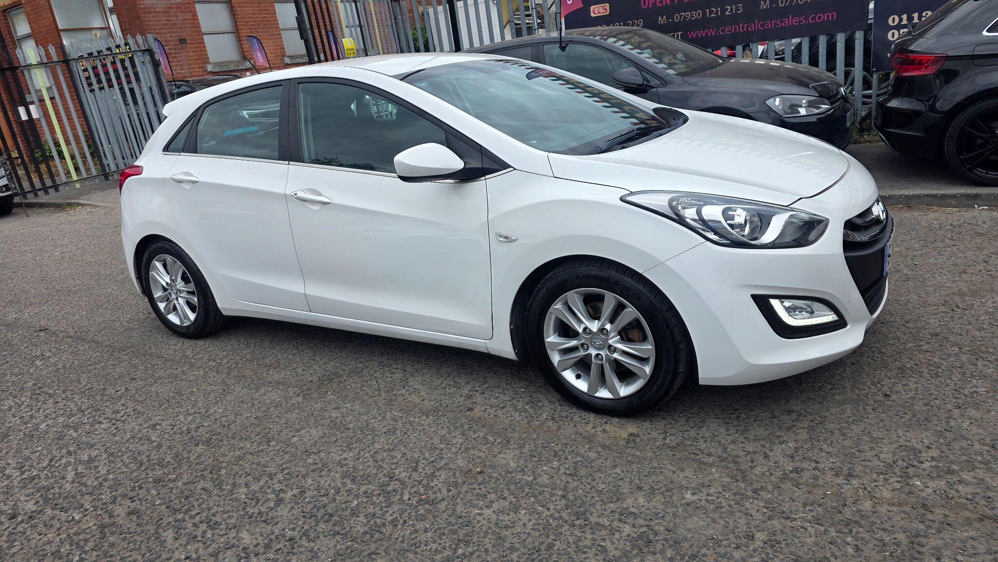 Hyundai i30 - Image 4