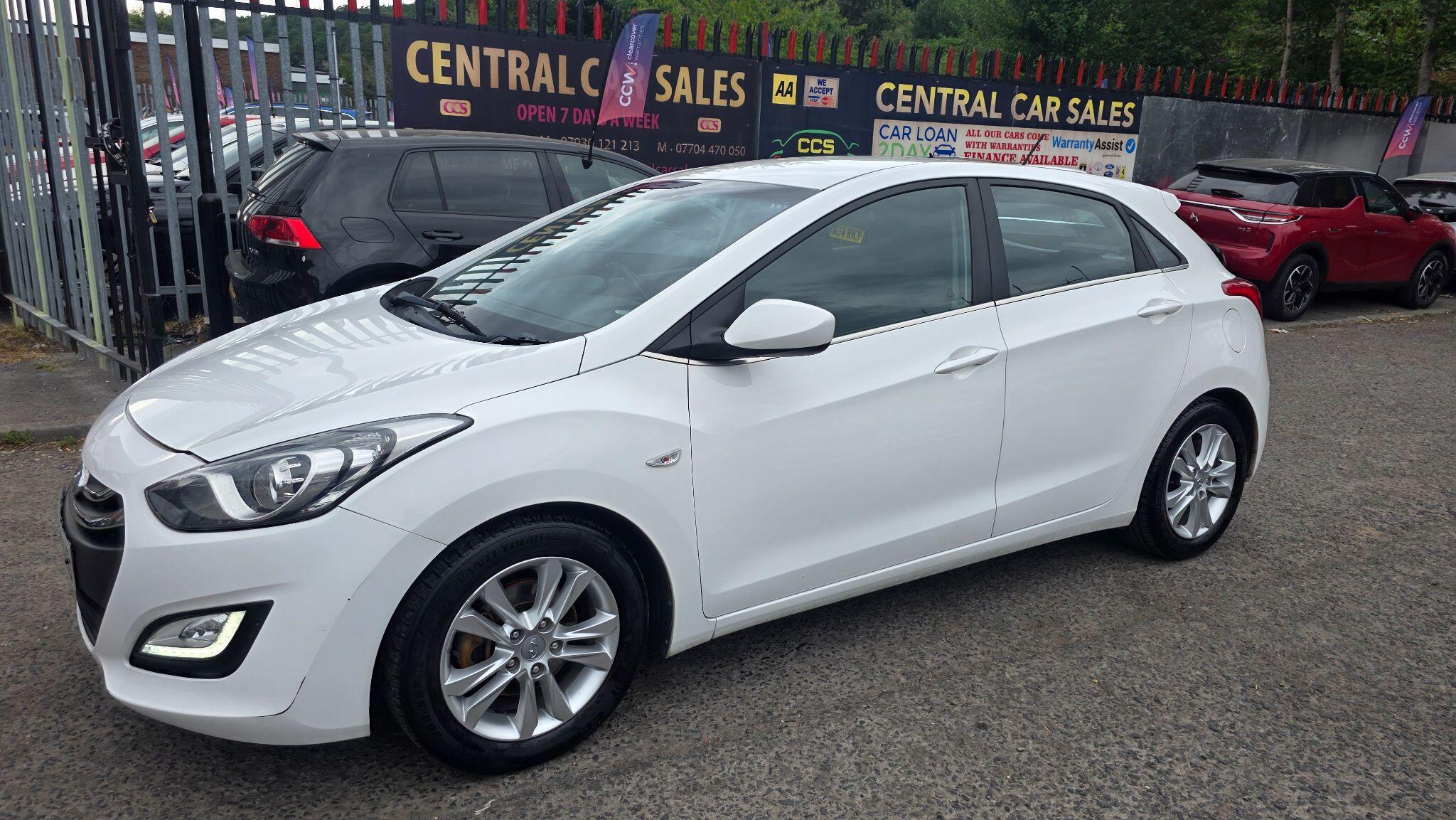 Hyundai i30 - Image 18