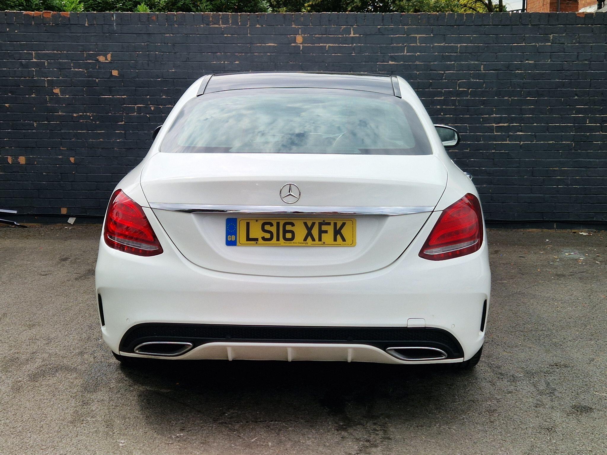 Mercedes C Class - Image 9