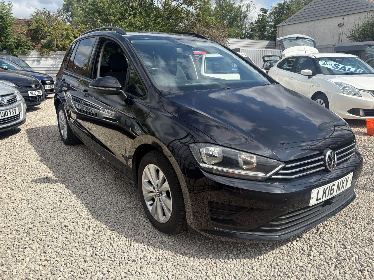 Volkswagen GOLF SV