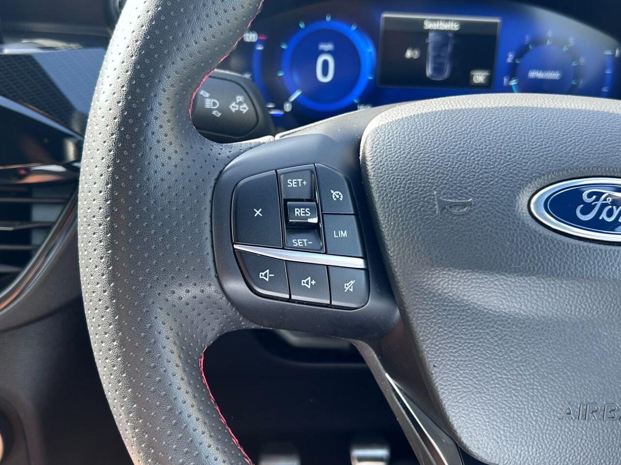 Ford Kuga - Image 19