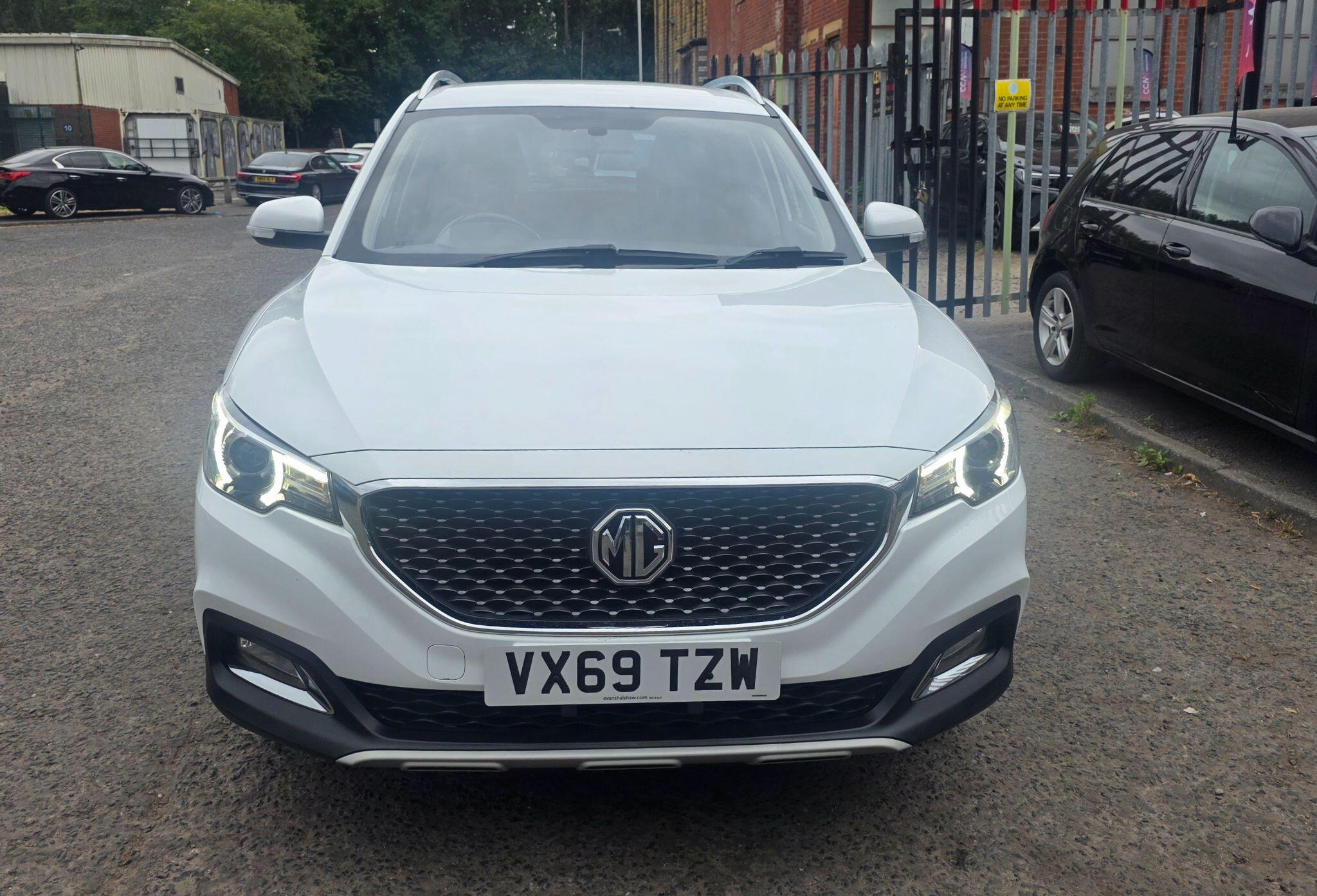 MG MG ZS - Image 4