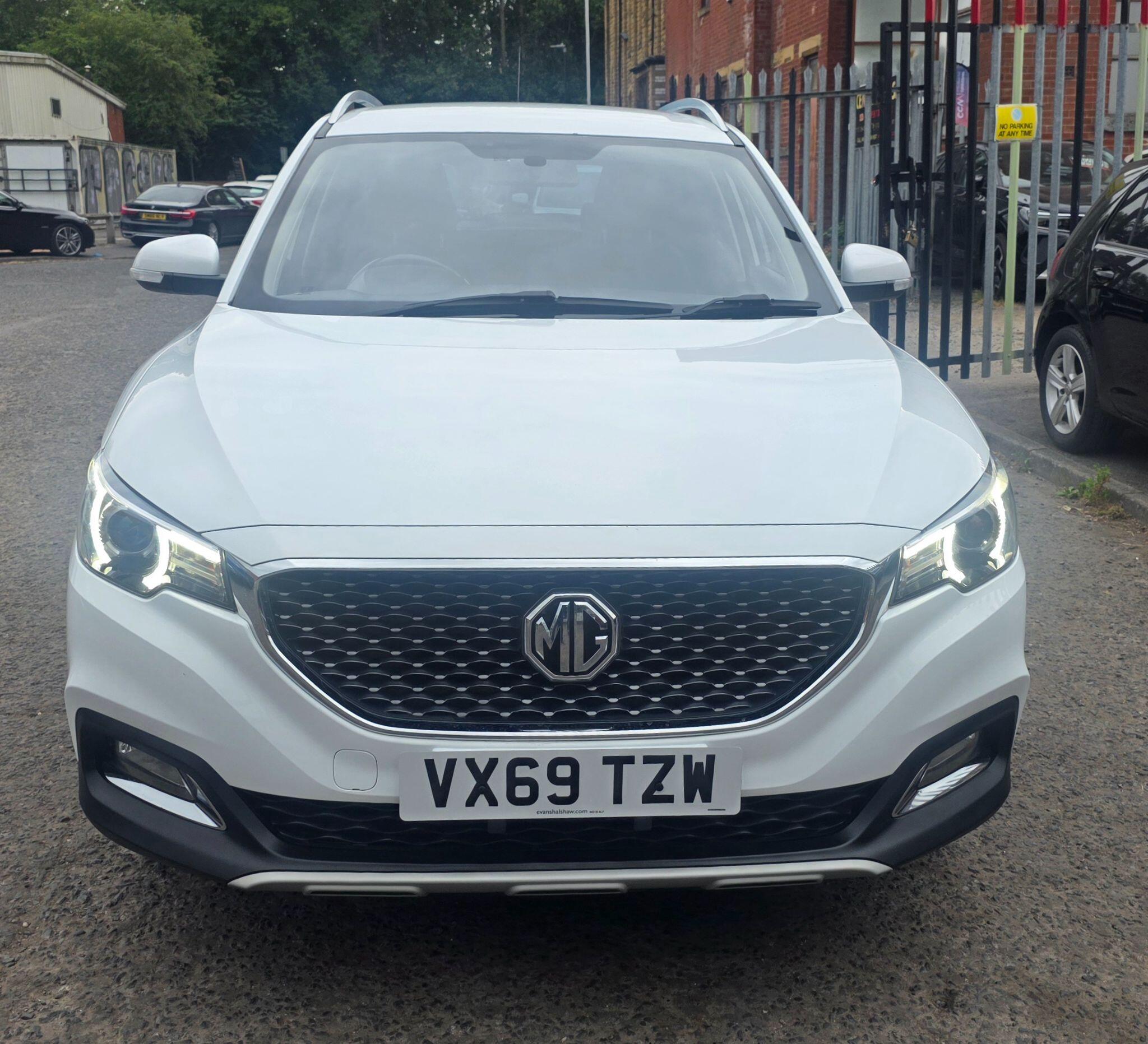 MG MG ZS - Image 5