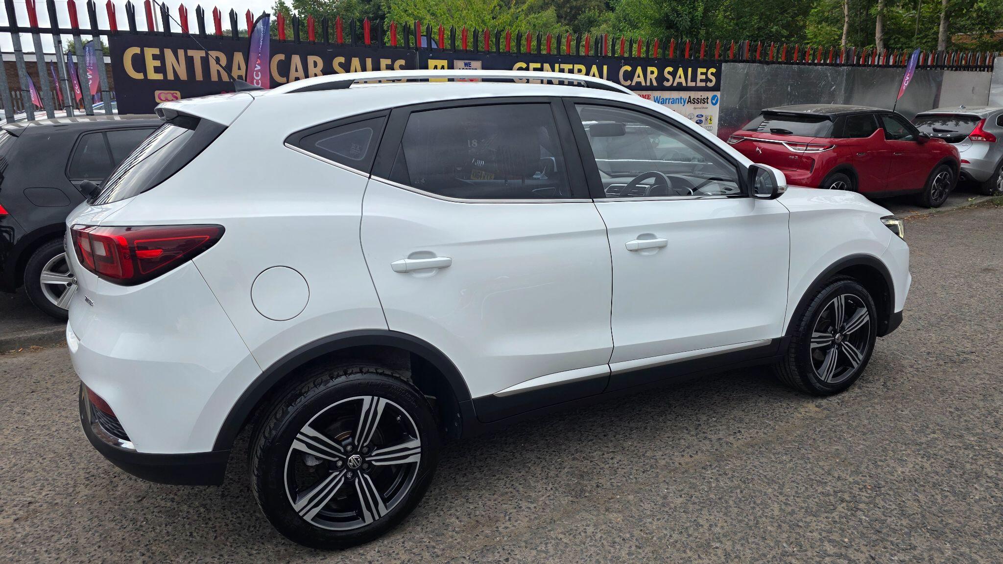 MG MG ZS - Image 10