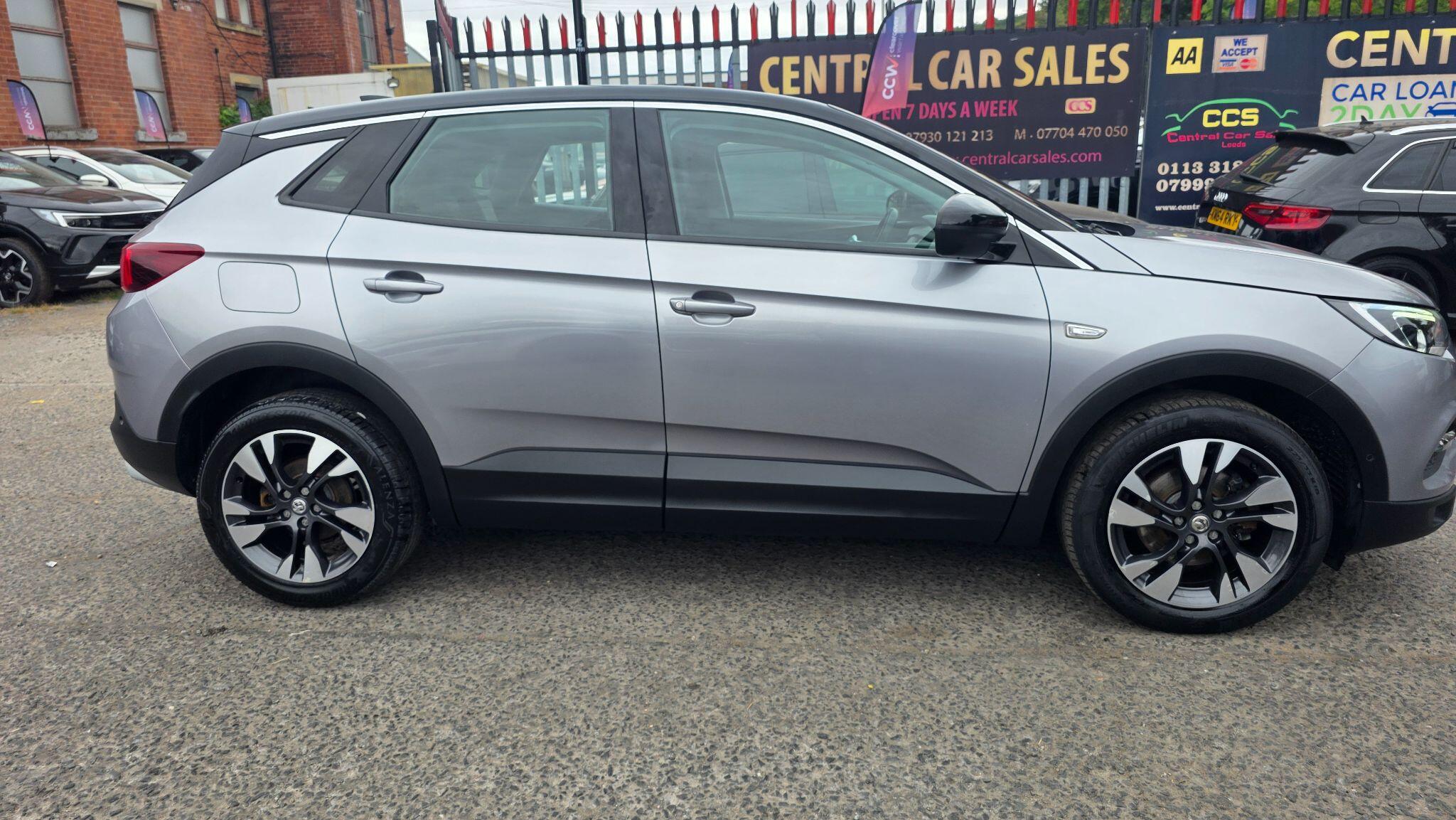 Vauxhall Grandland X - Image 4