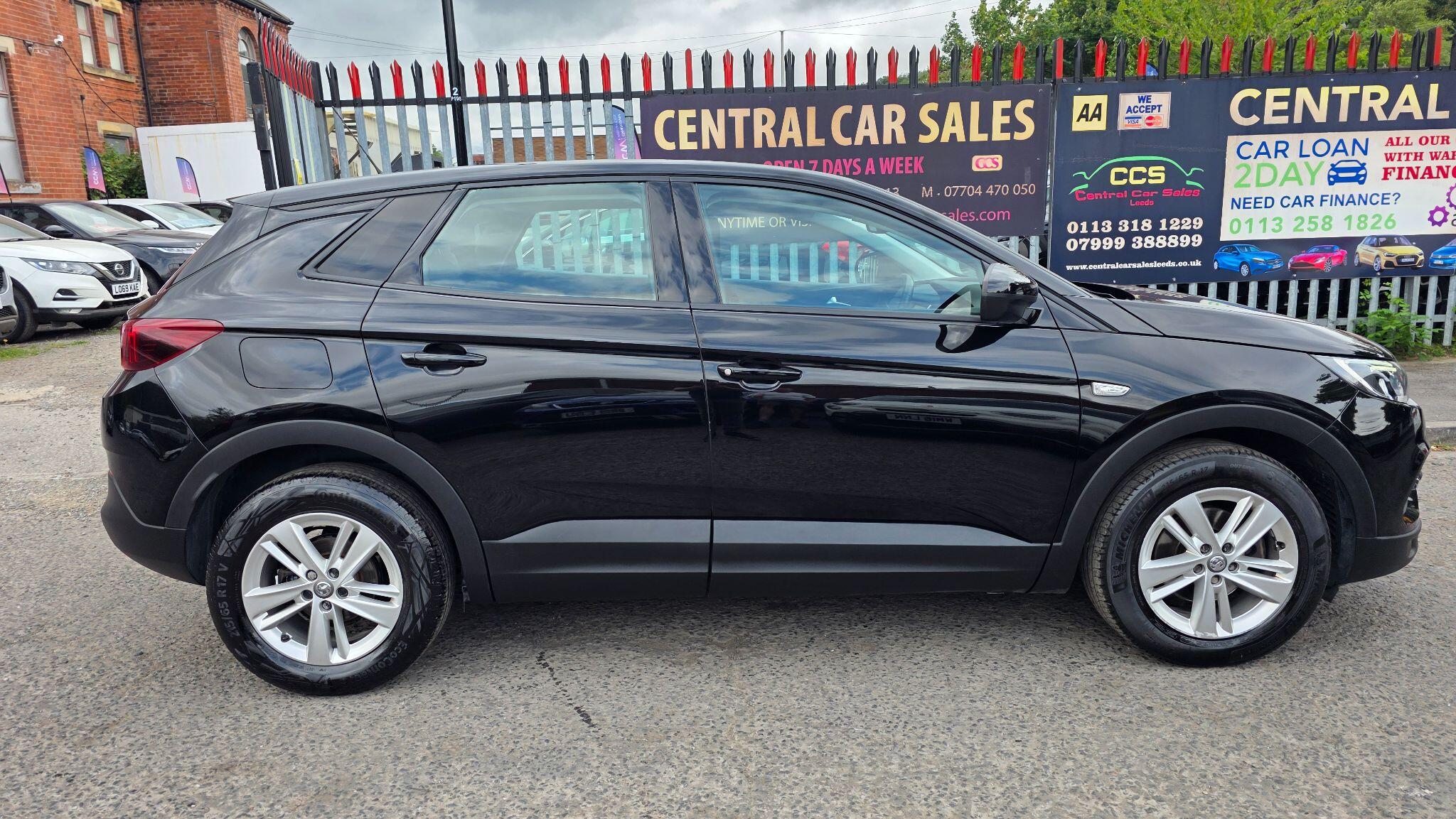 Vauxhall Grandland X - Image 8